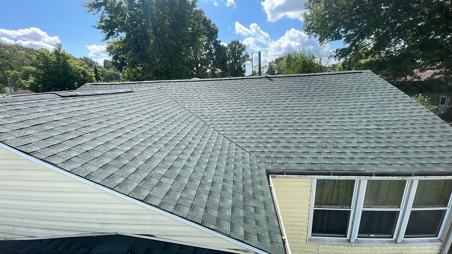 Residential Roofing Installation using GAF Timberline HDZ by Rainstoppers Roofing