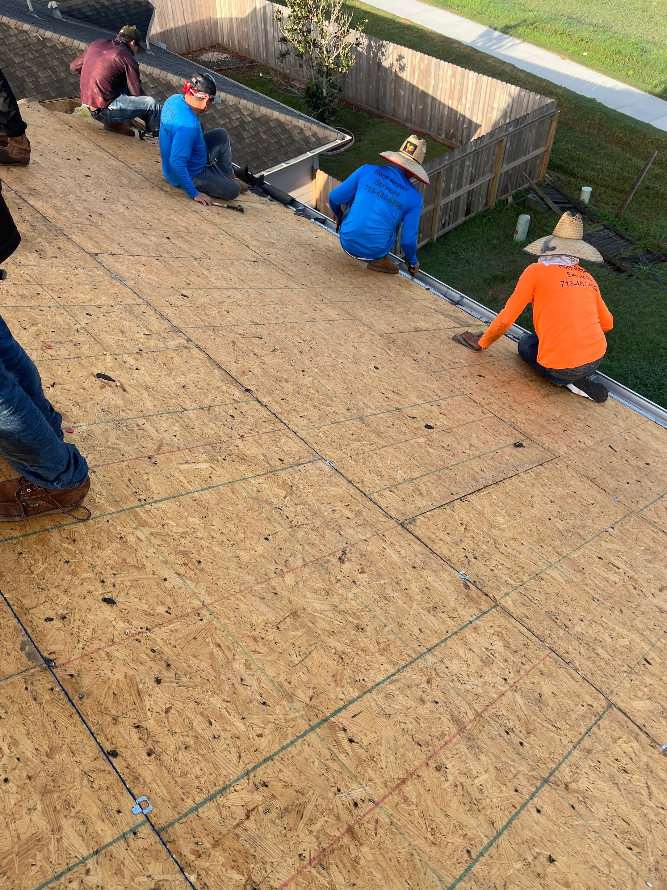 Residential Roofing Installation using Owen's Corning Duration (Lifetime) Shingles by Roof Repair Company