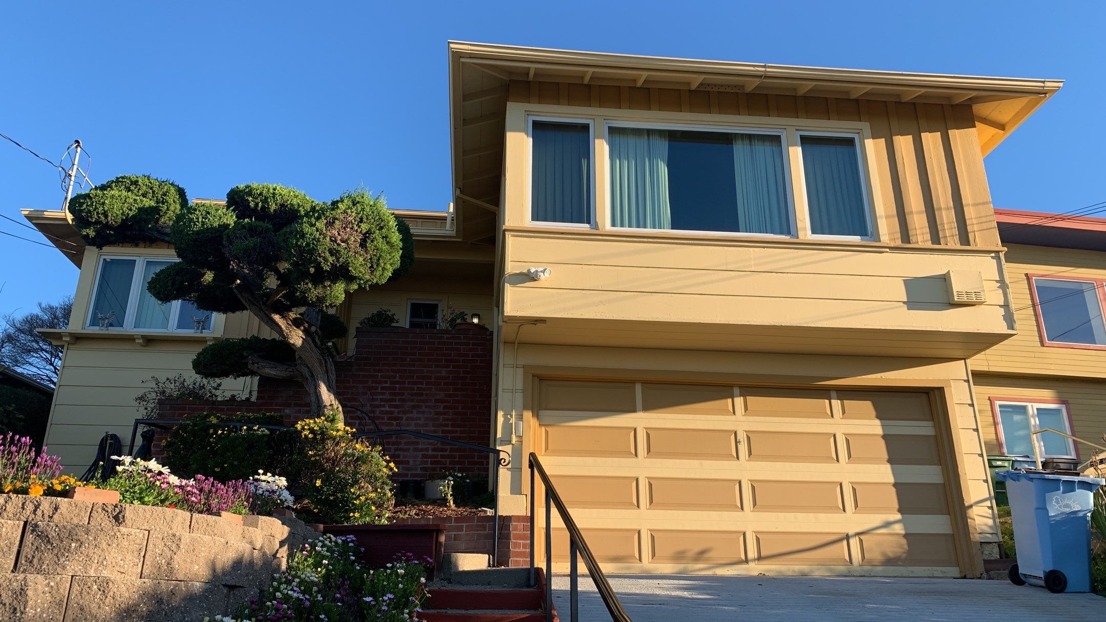  Melvin Hodges’ Family Home by SpotFree Window Cleaning