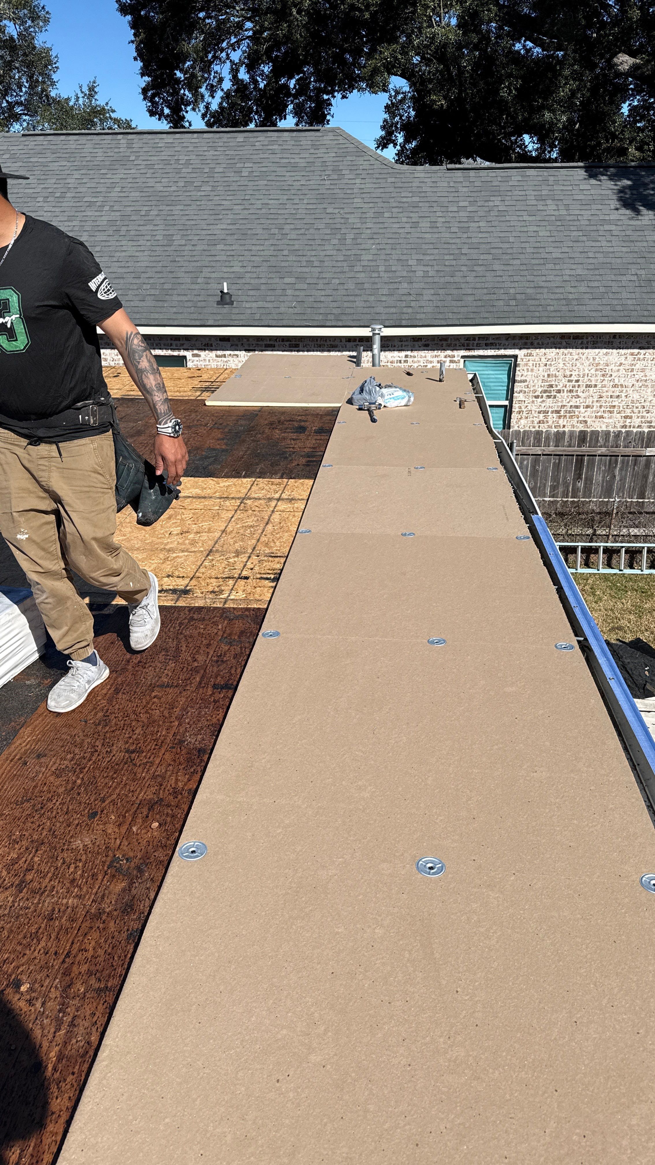 Roof Replacement in New Orleans by HDS Contractors