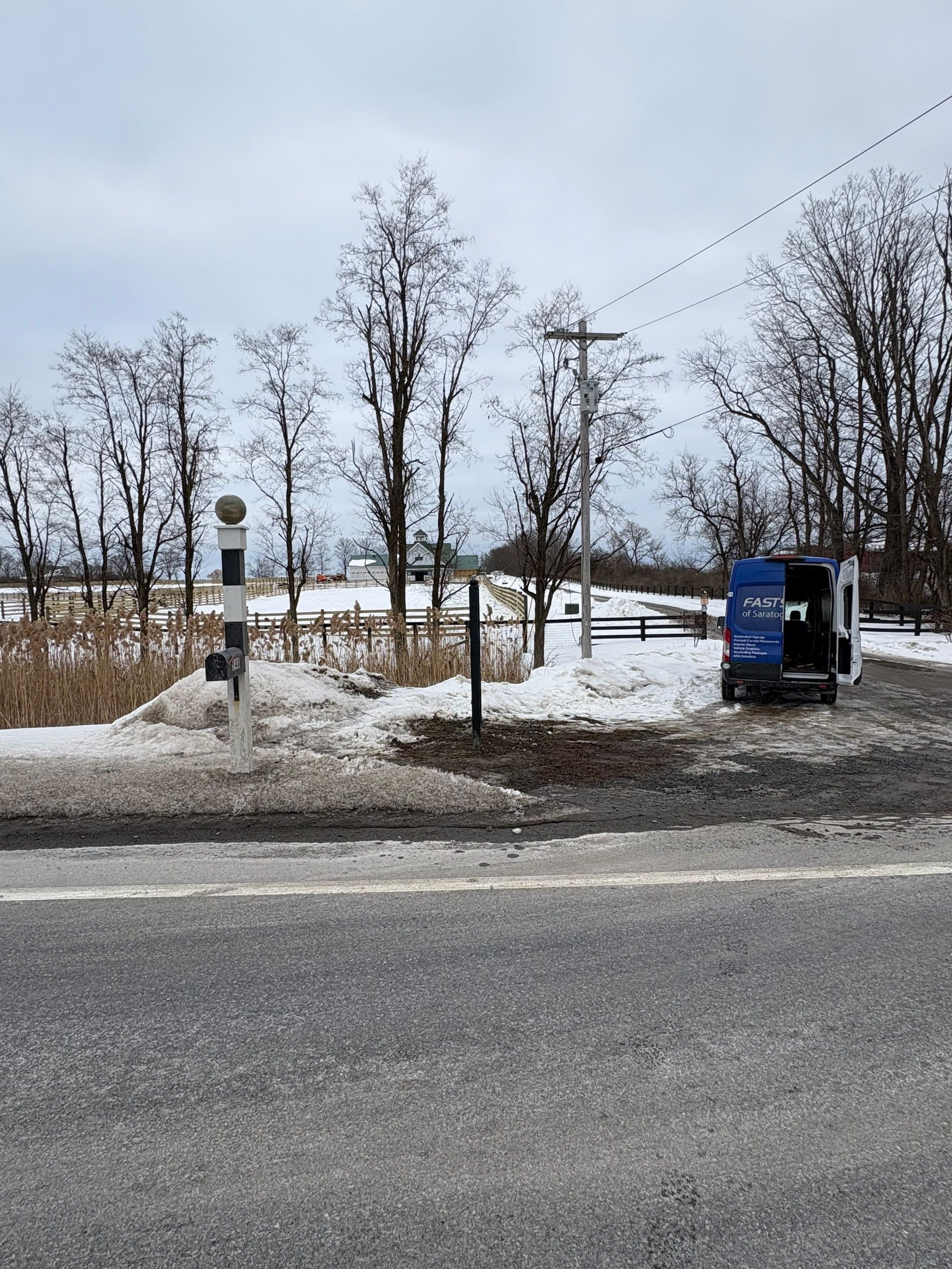 Mountain View Farm MDO Sign Installation in Gansevoort, NY by FASTSIGNS of Saratoga Springs