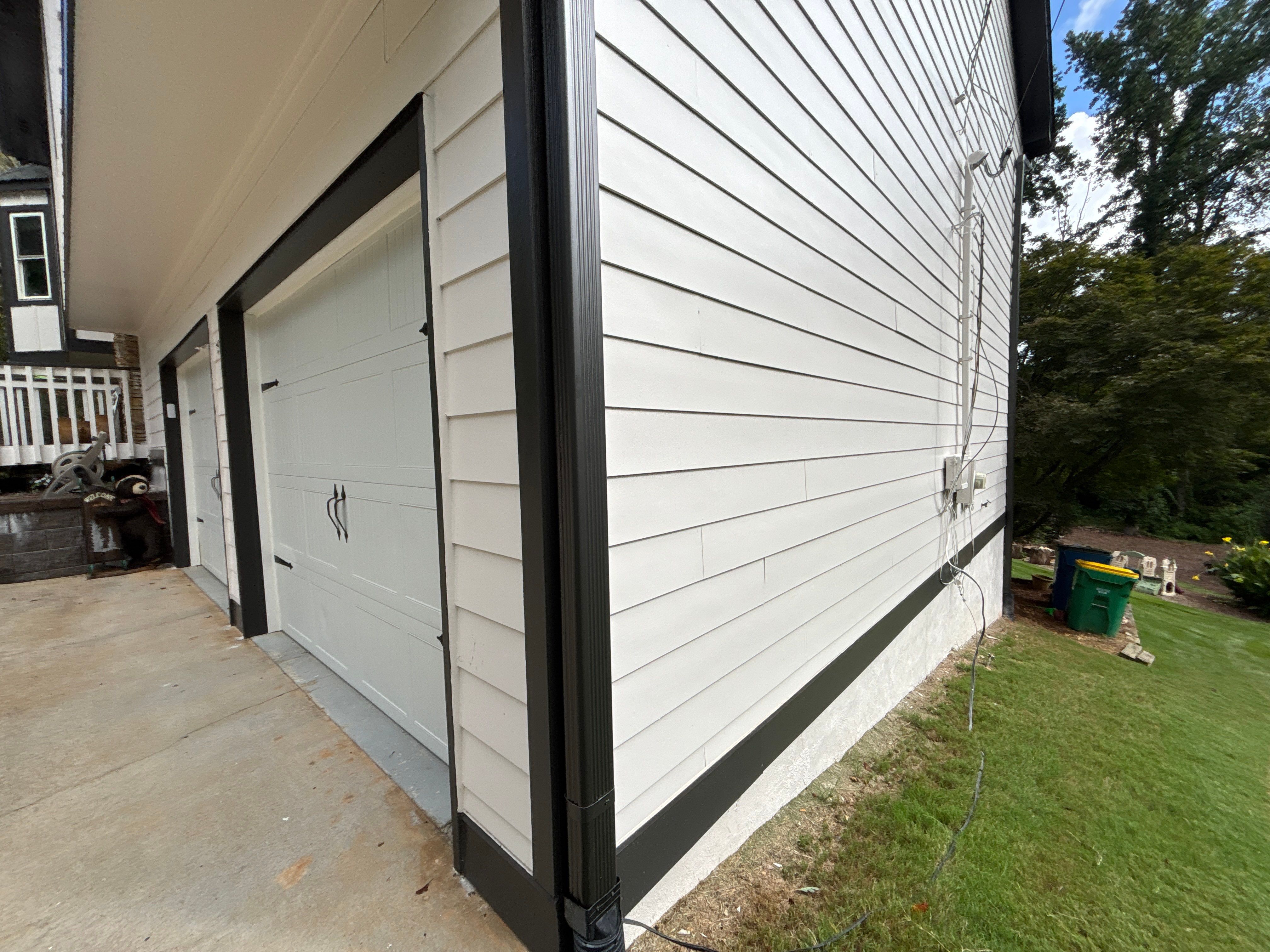 Siding replacement  by Deerfield Roofing LLC