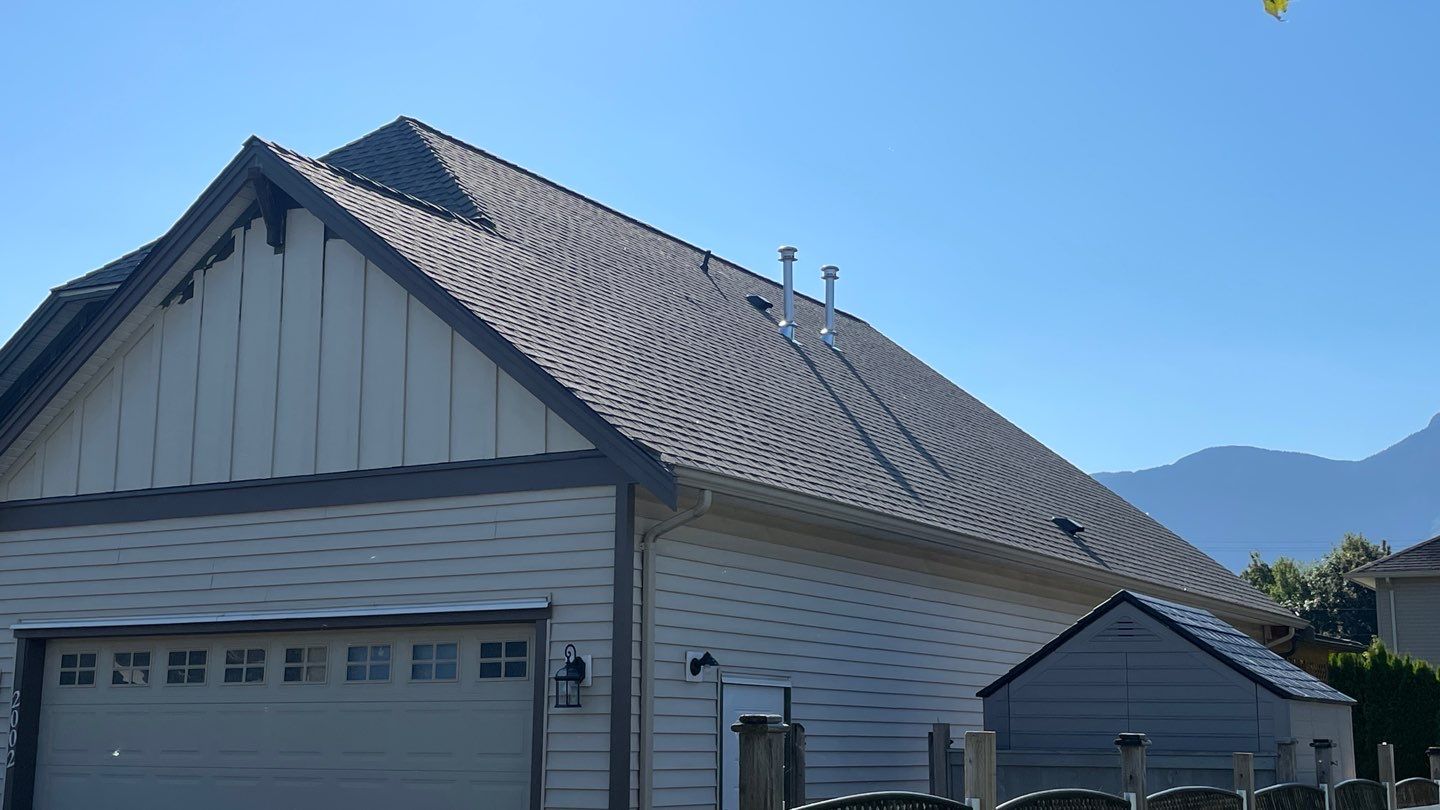 Residential Re-Roof using GAF weathered wood HDZ shingles by Top Notch Roofing Inc