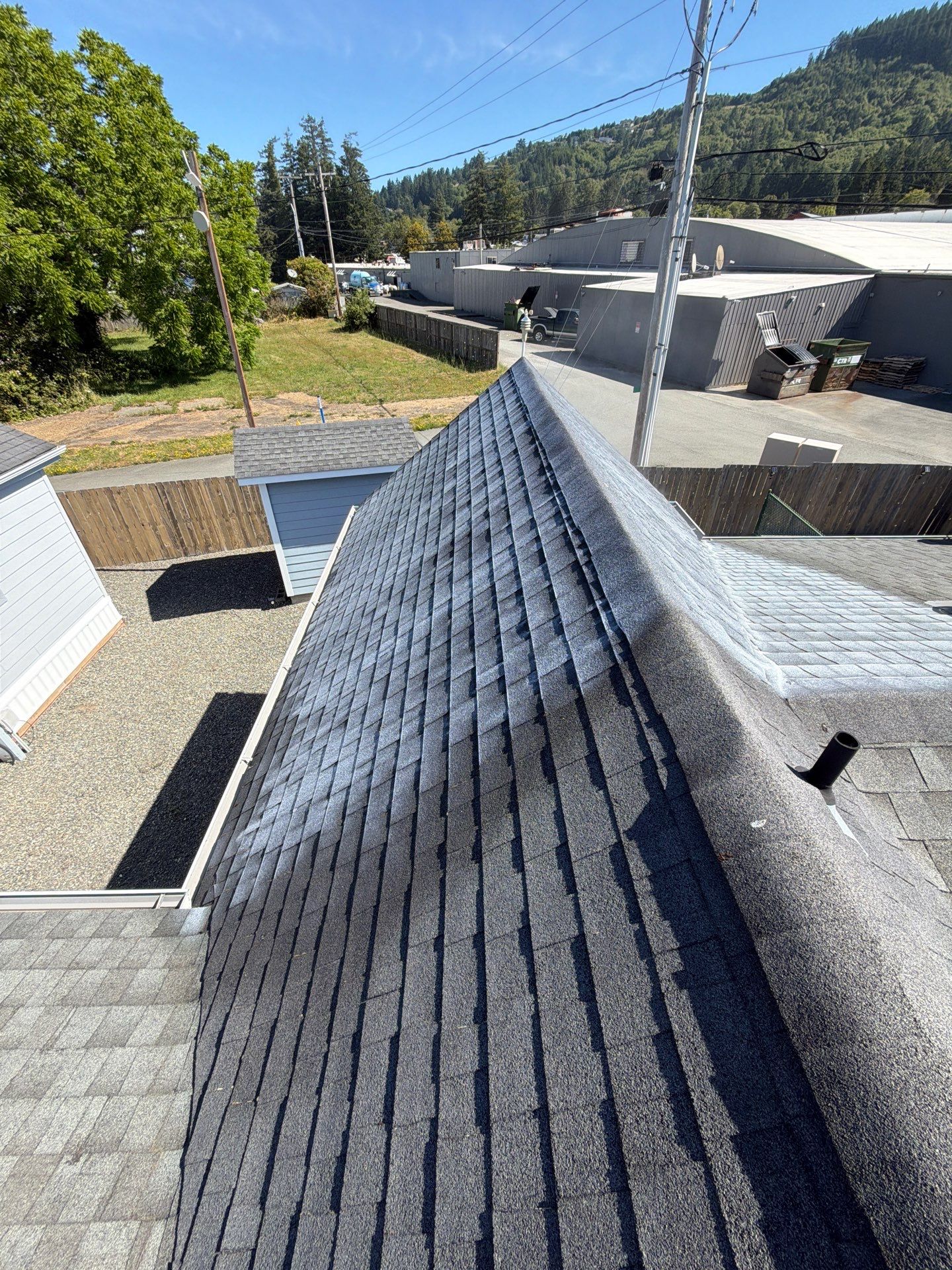Project in Brookings by Roof Maxx of Grants Pass