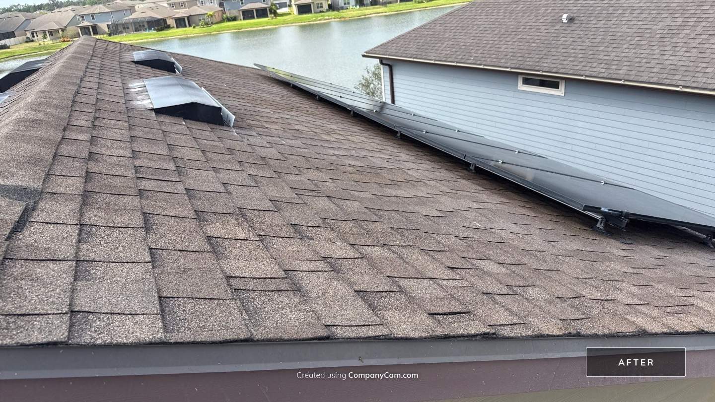Roof Soft Wash, Pool Deck & Screen Enclosure Cleaning – Trevesta Community, Palmetto, FL by Sunshine AquaWash