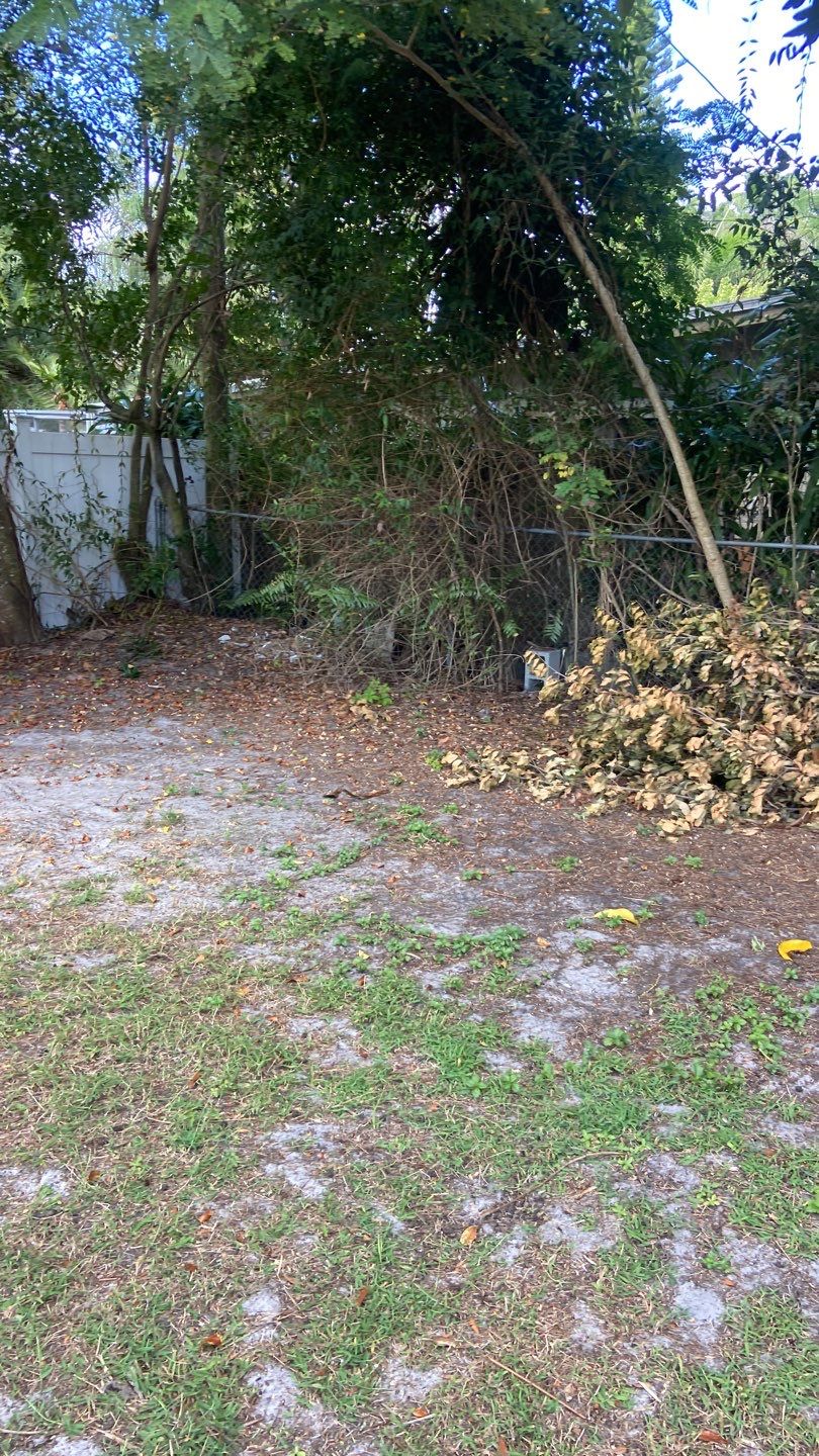 Bradenton, FL 4 ft. and 6 ft. Vinyl Privacy Fence by Asap fence and gates, LLC
