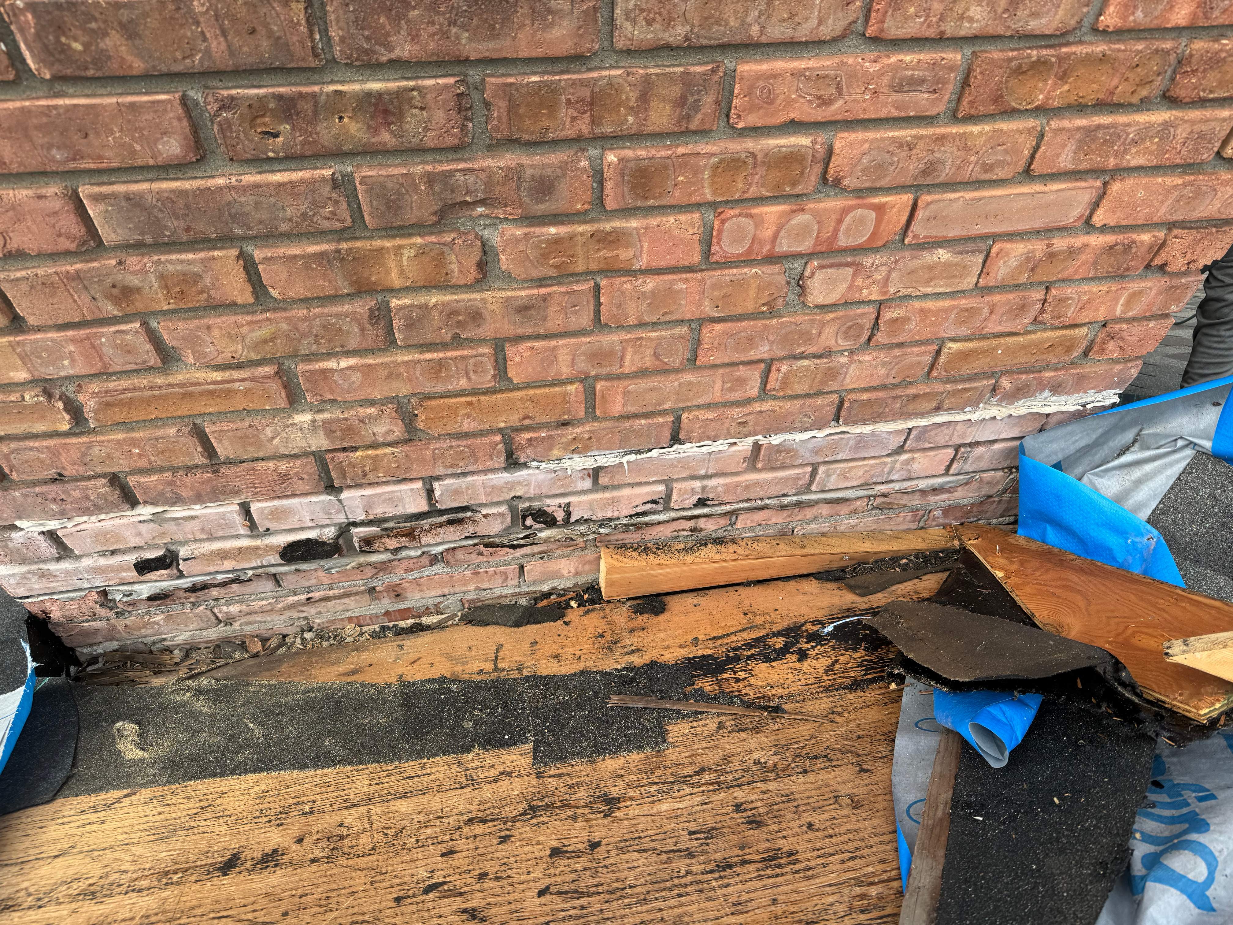 Residential Roofing Installation using Certainteed Landmark ClimateFlex by GRACCO