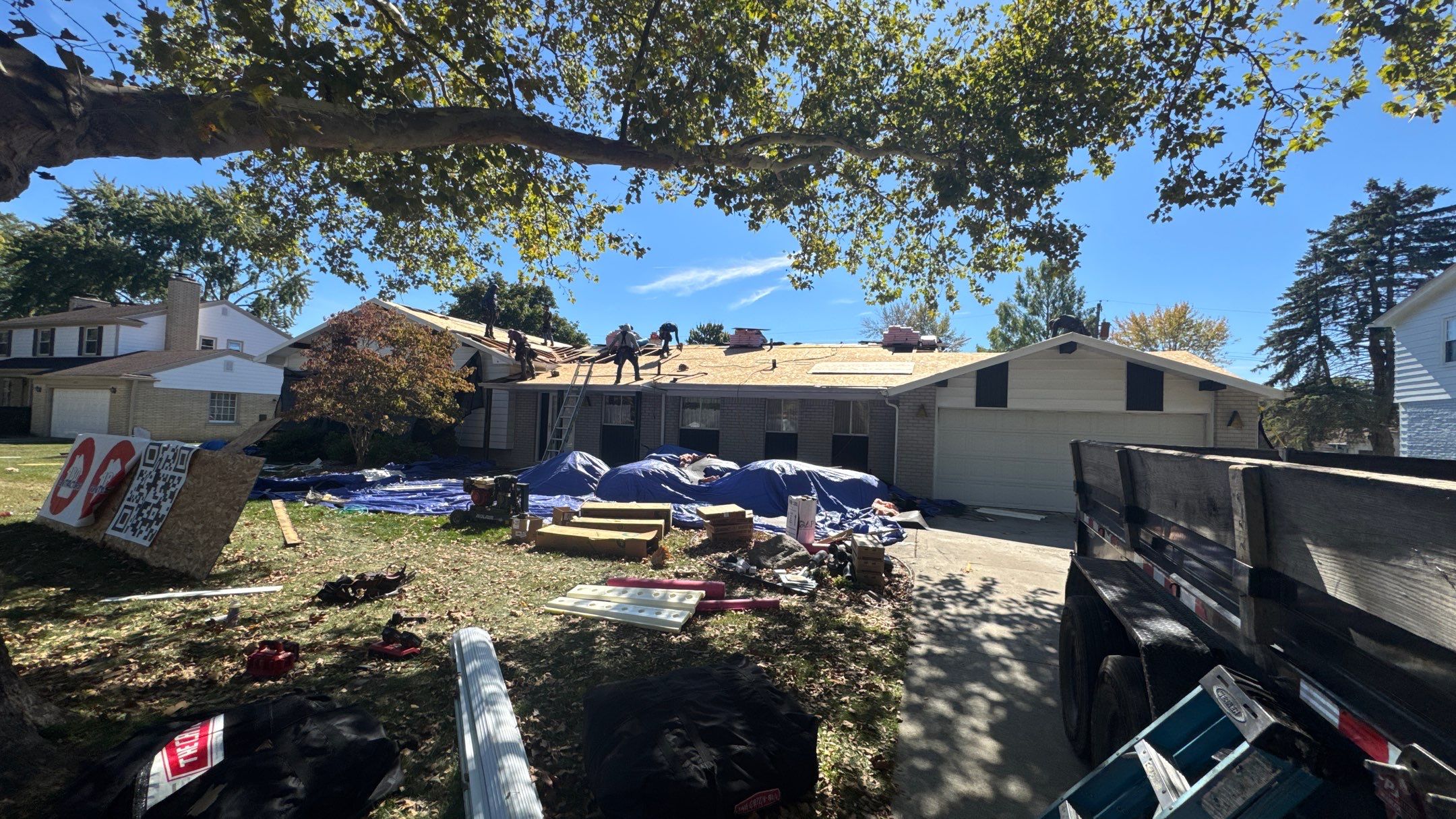 Roof Replacement using Owens Corning Williamsburg Grey by 180 Contractors