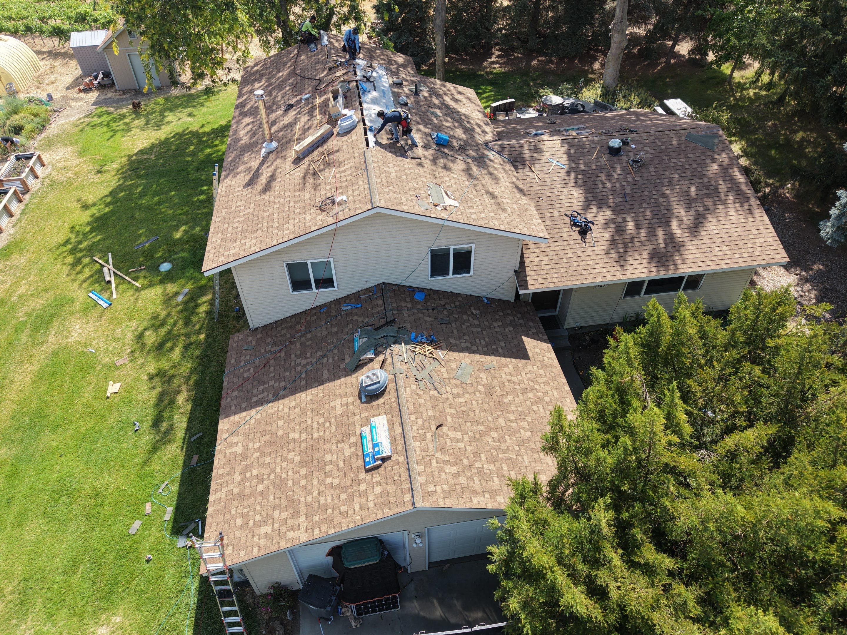 Kennewick Residential Roof Replacement With Brown Asphalt Shingles E Alhambra Rd Kennewick WA 99338 The Denali System - Certainteed Landmark® Shingle - Reshawn Shake by Alpine Roofing