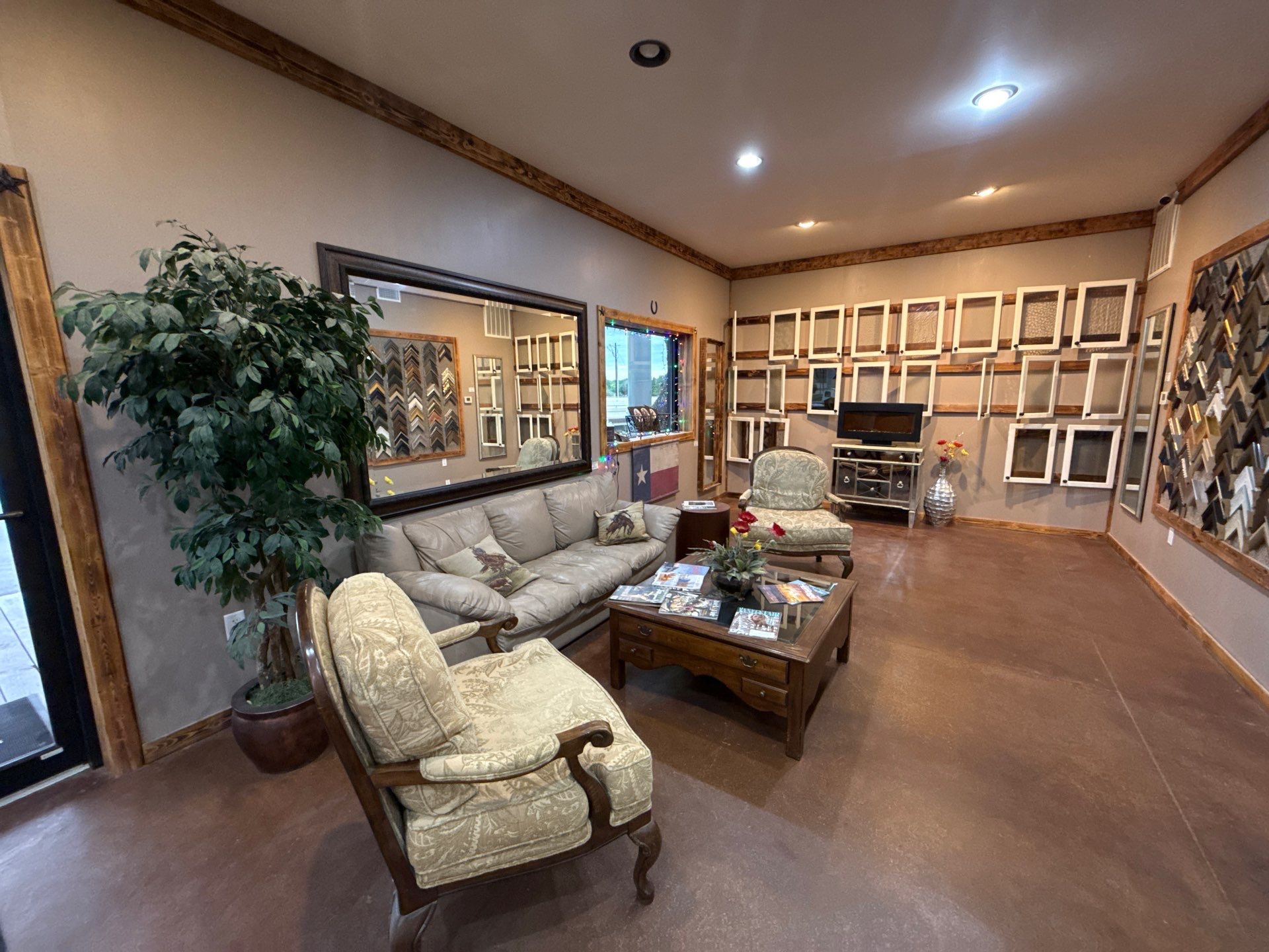 Come See Our SHOWROOM by Richardson Glass & Mirror