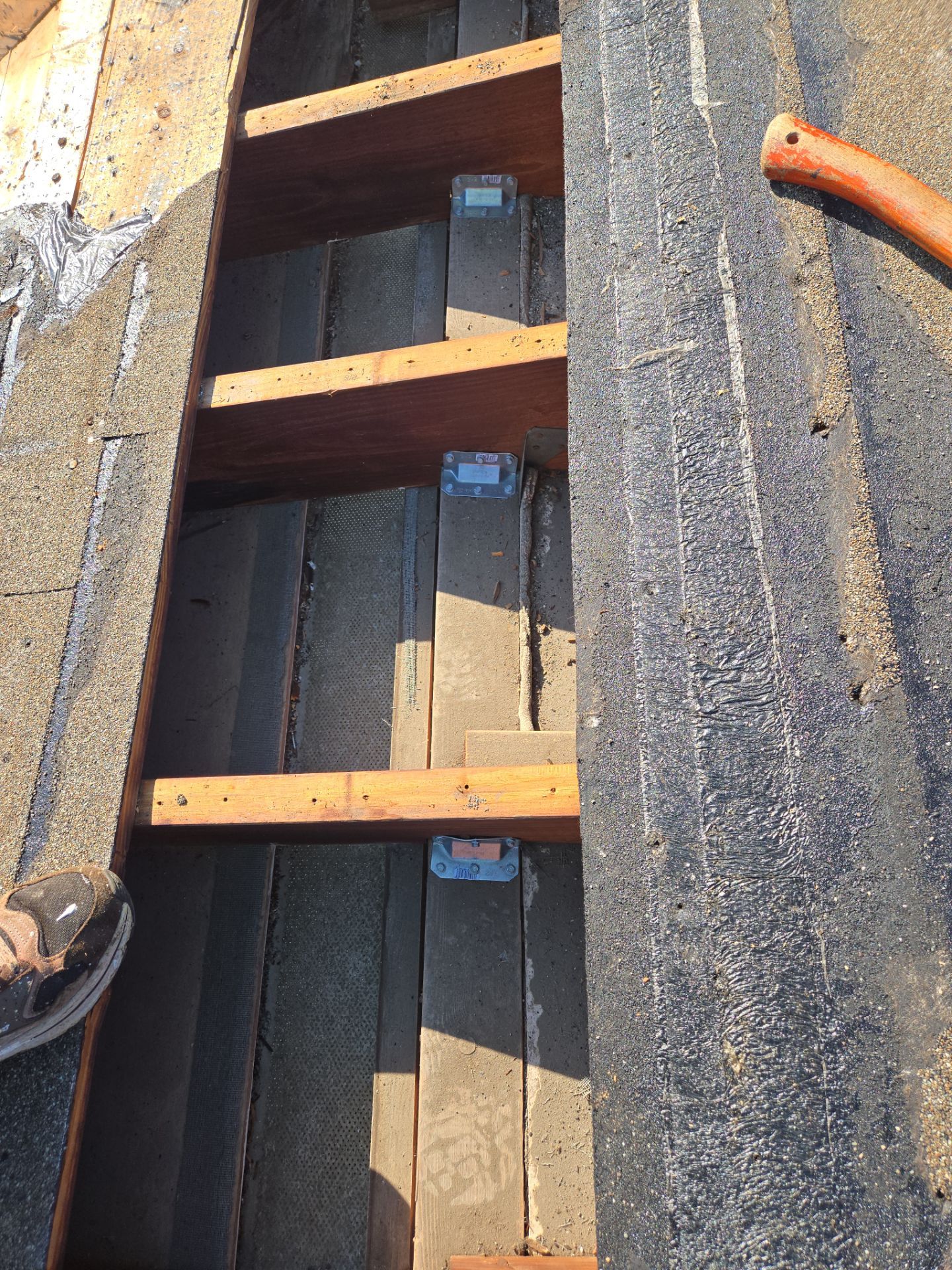 Project in St. Petersburg 33705 by Mitchell Roofing Company LLC 