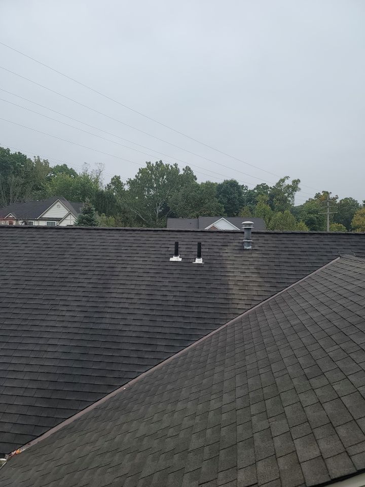 Brand: Atlas Pinnacle Color: Pristine Scotchguard Black Drip: Black by Eagle Eye Roofing