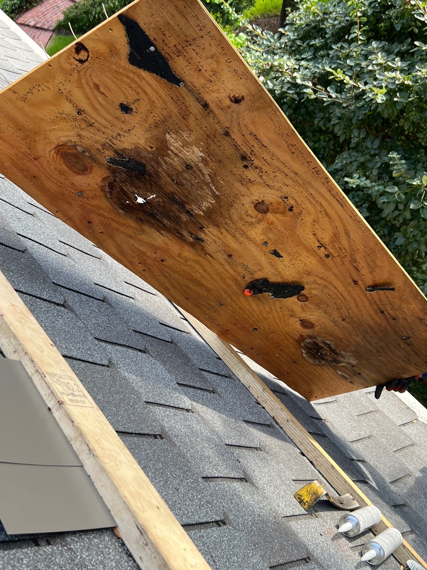 Residential Roofing Repair using Owen's Corning Duration (Lifetime) Shingles by Roof Repair Company