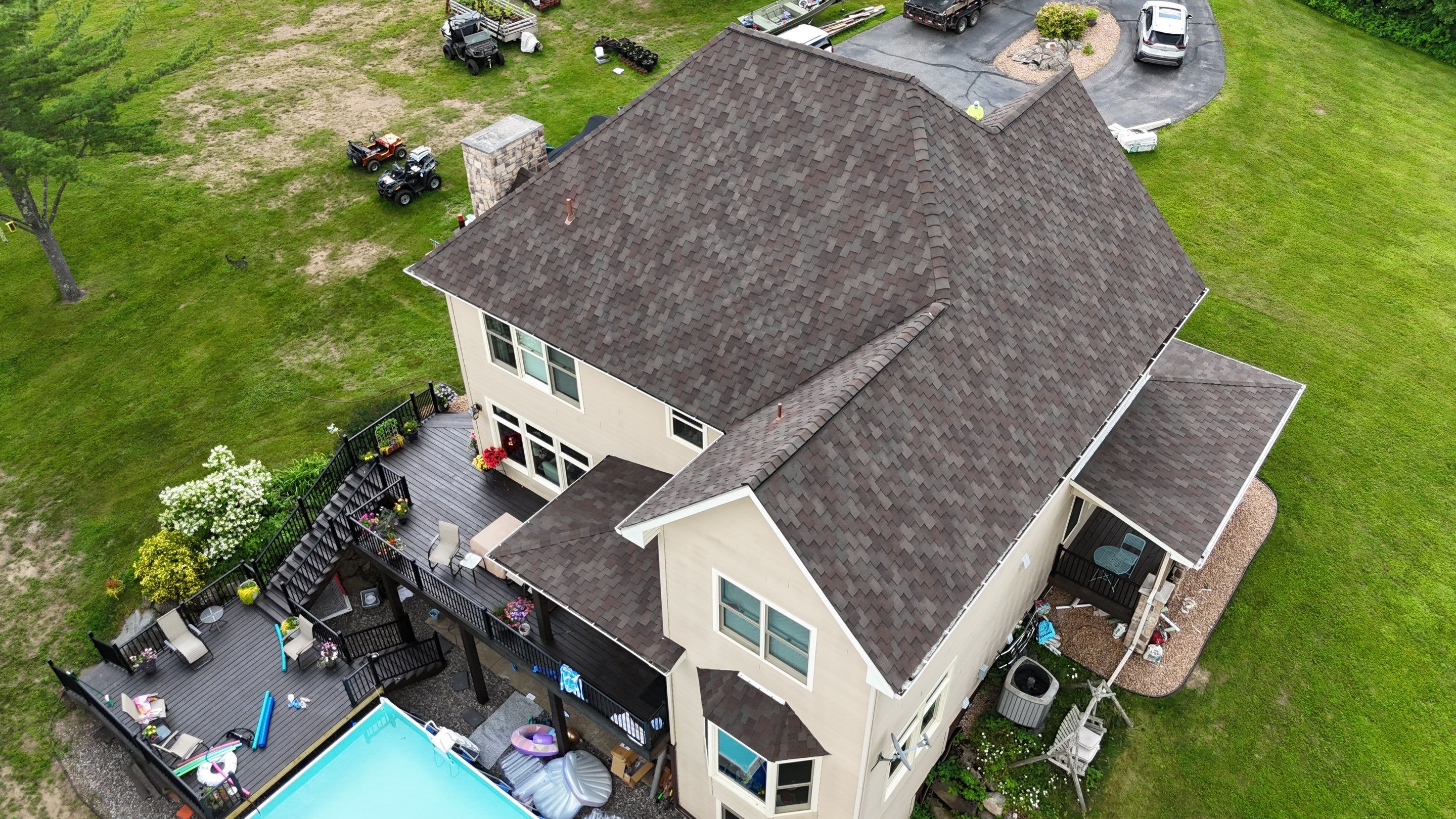 Windsor Designer Shingles  by Rhino Roofing LLC