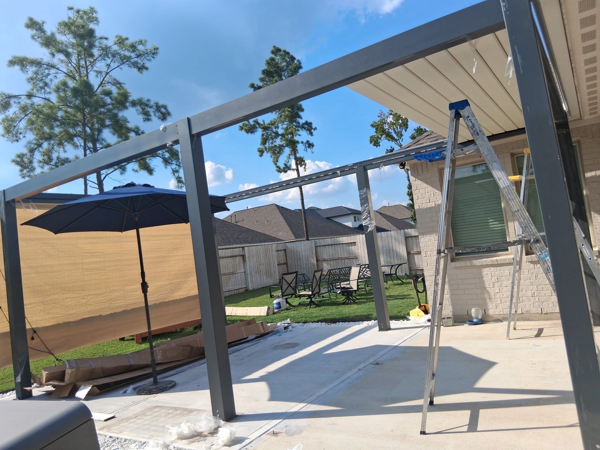 Mr & Mrs Smith  by Texas Urban Elements