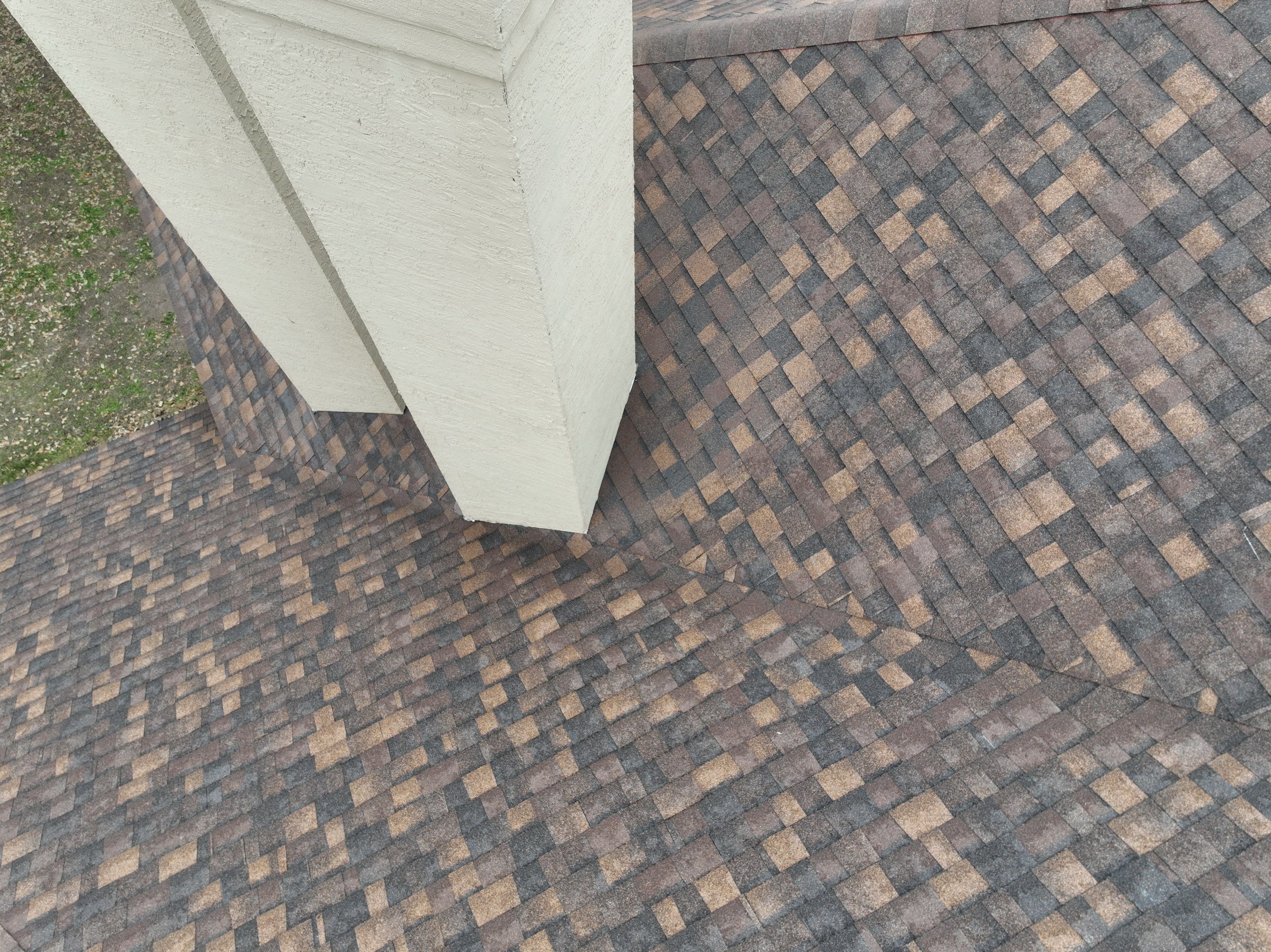 Residential Roof Replacement using 30 Year Laminate Shingles with High Profile Ridge by Premier Roofing and Contracting