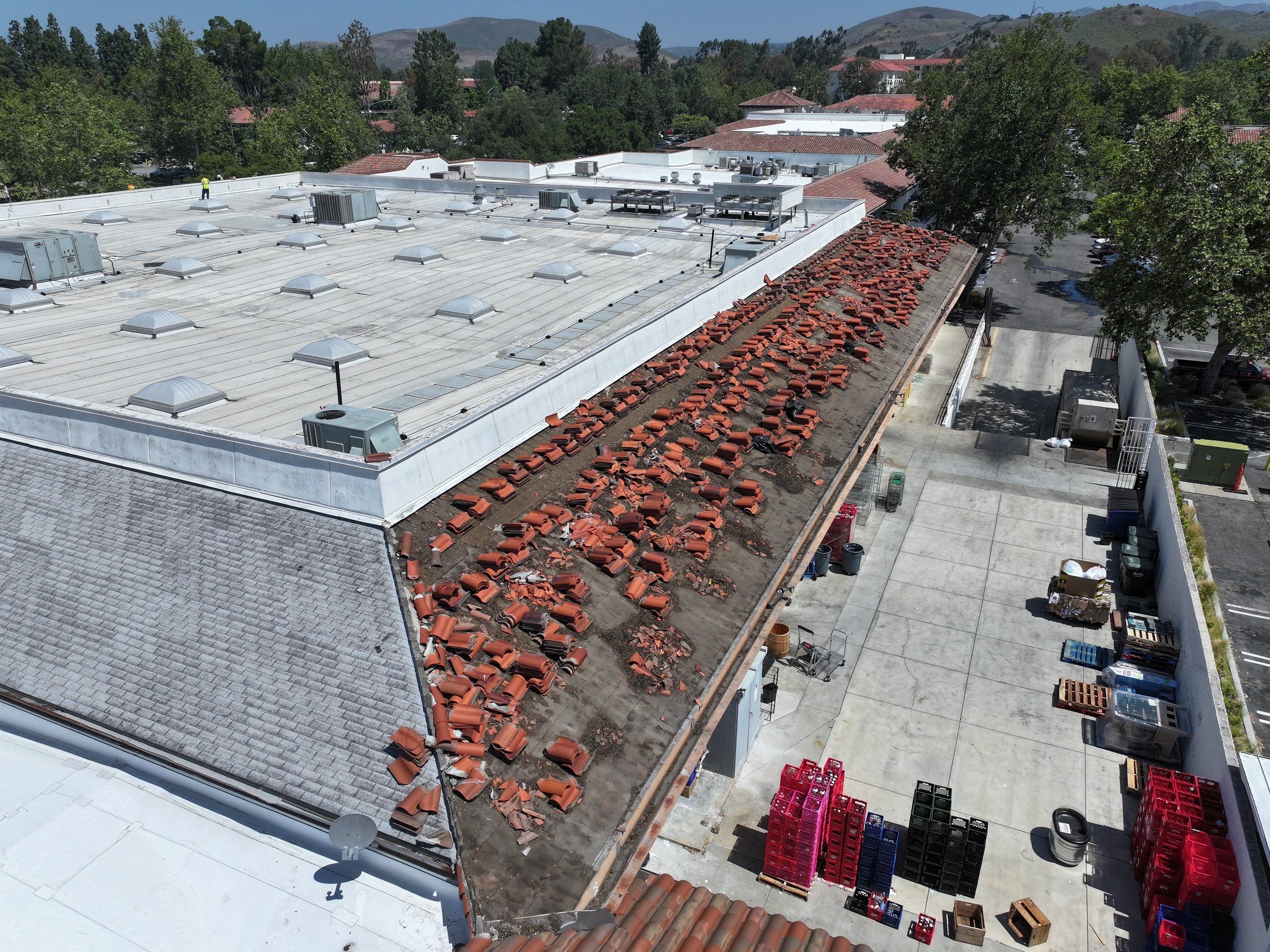 Regency Westlake Shopping Center  by Sanchez Single Ply Roofing