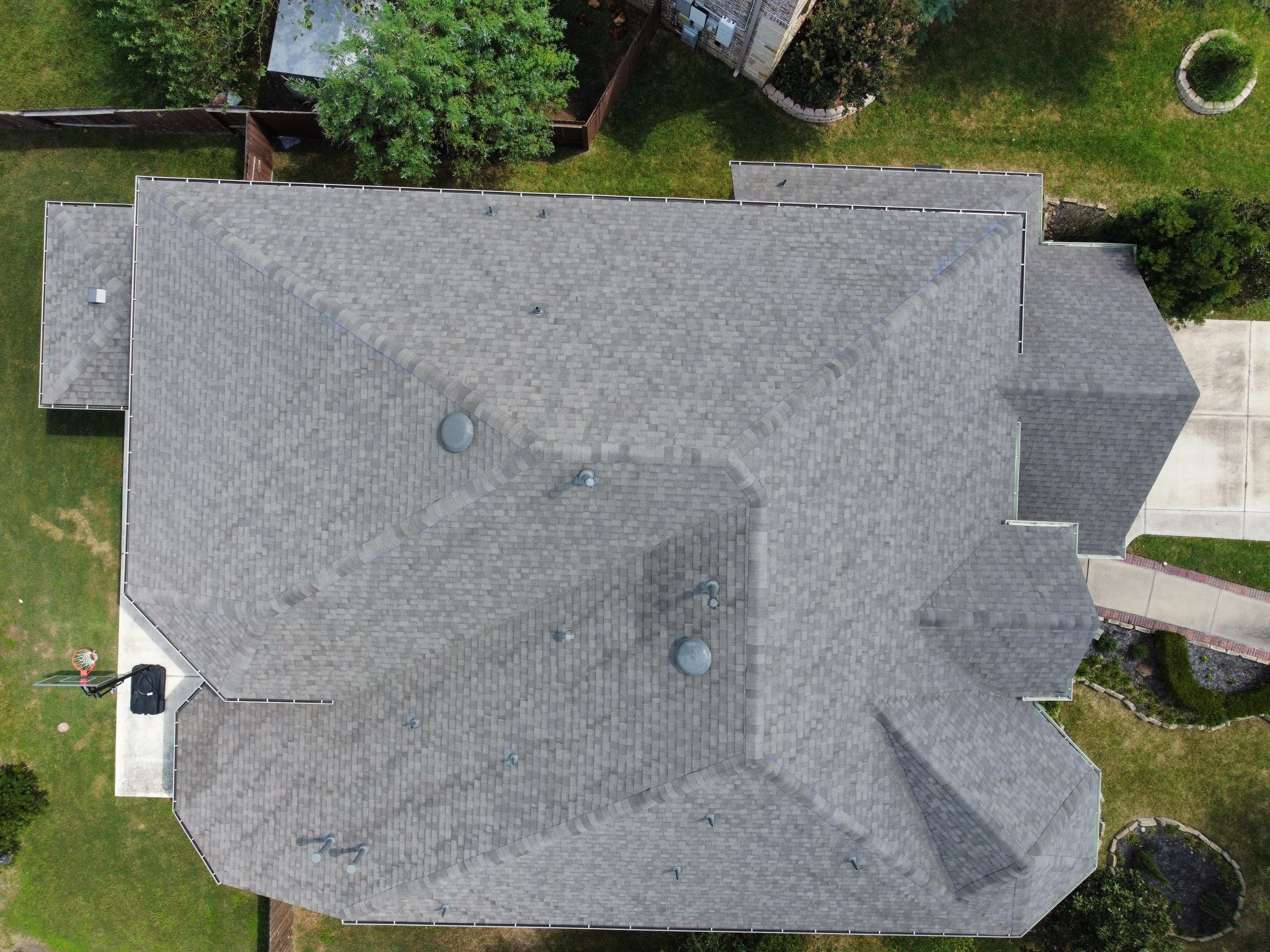 Residential Roof Replacement using IKO Cambridge - Weathered Wood by Elite Roofing LLC