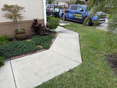 Concrete Driveway & Sidewalk Cleaning in Captain’s Court Condos – Palmetto, FL