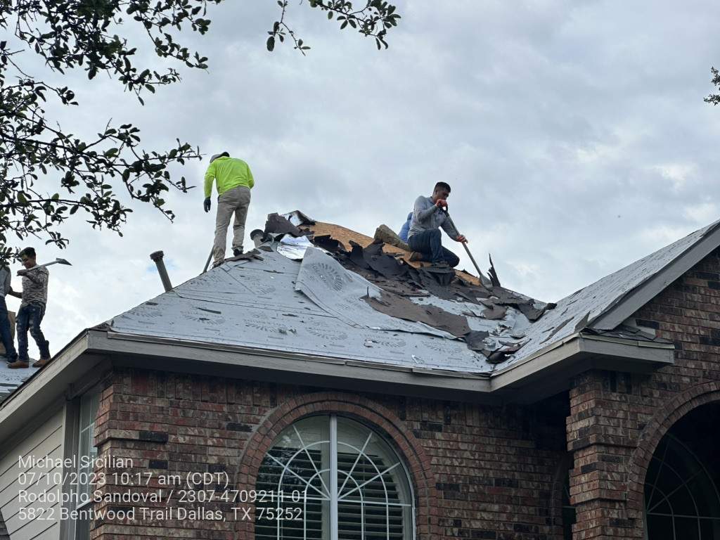 Project in Dallas by Zeus Exteriors