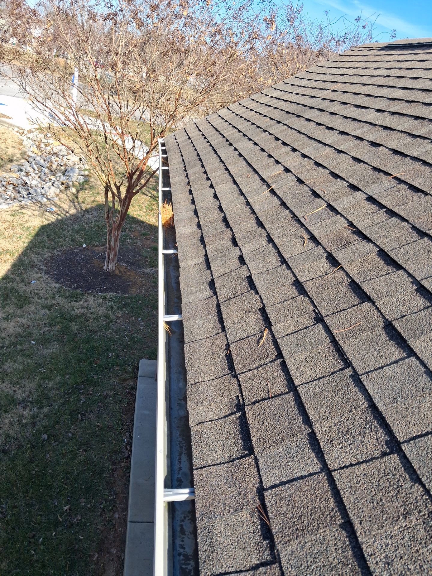 Commercial gutter cleaning Spring Hill, TN after photo with clean gutters