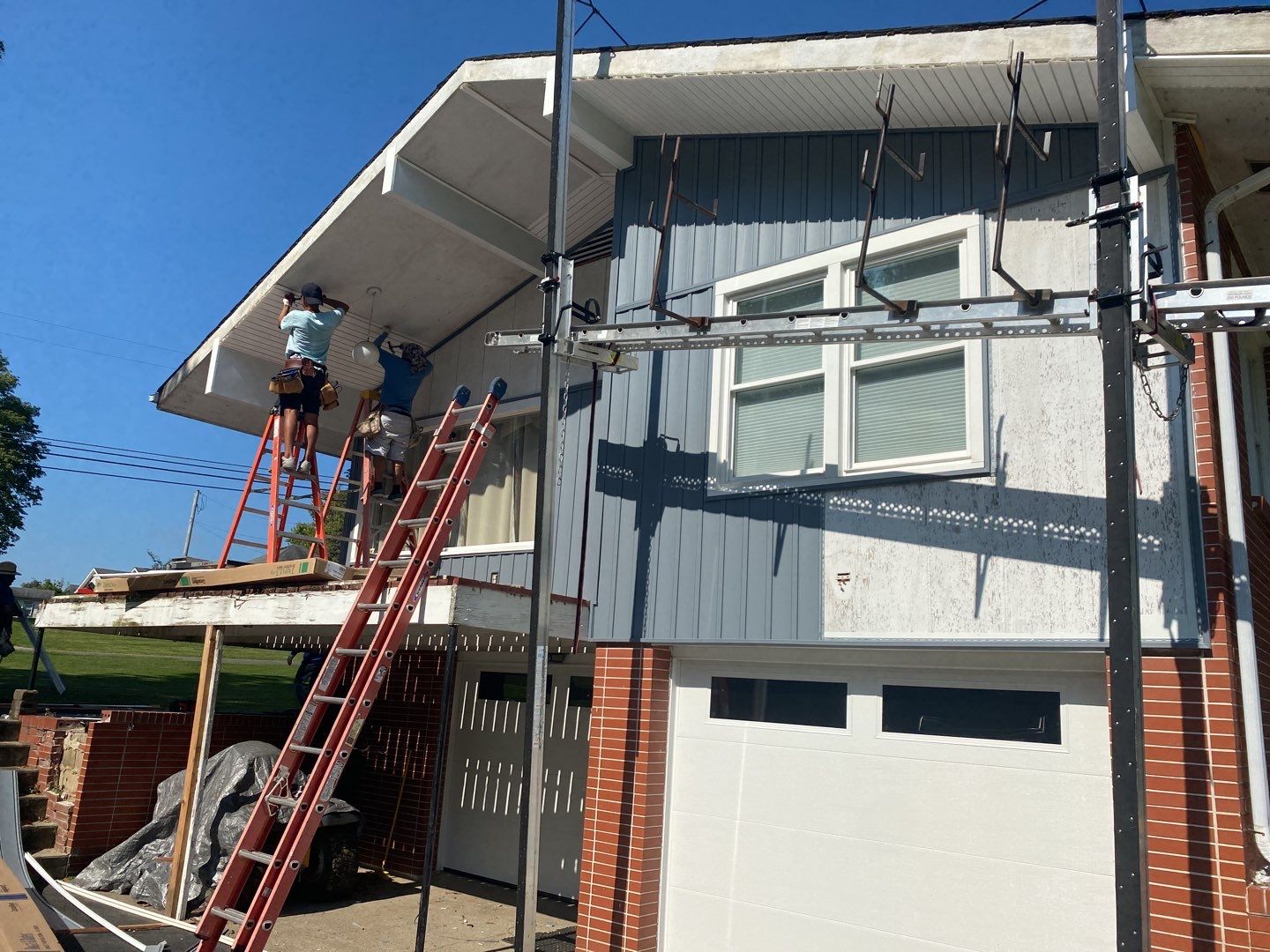 Dean Anderson by Silver Leaf Contracting 
