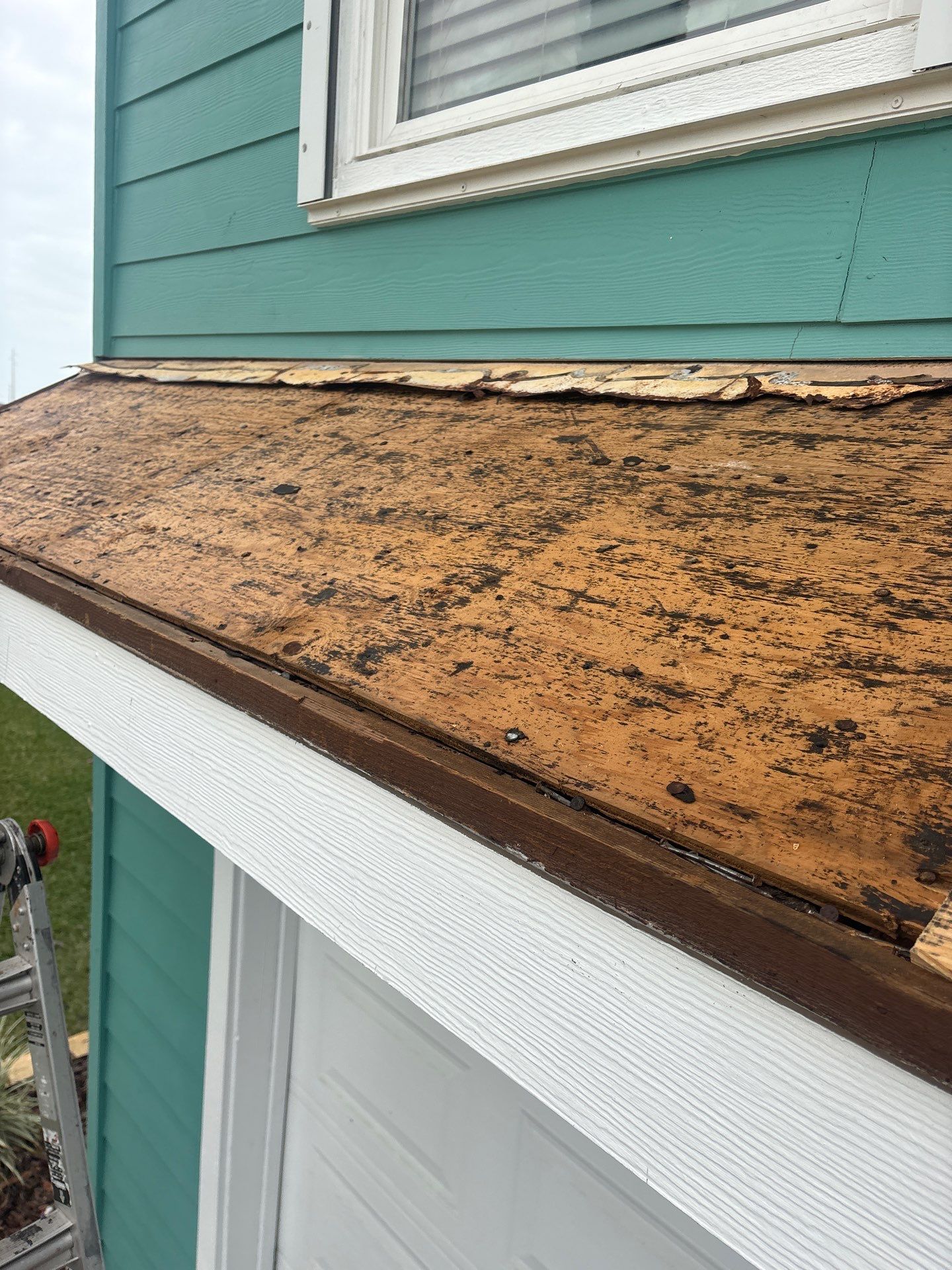 Port A Exterior by Bayfront Roofing and Construction