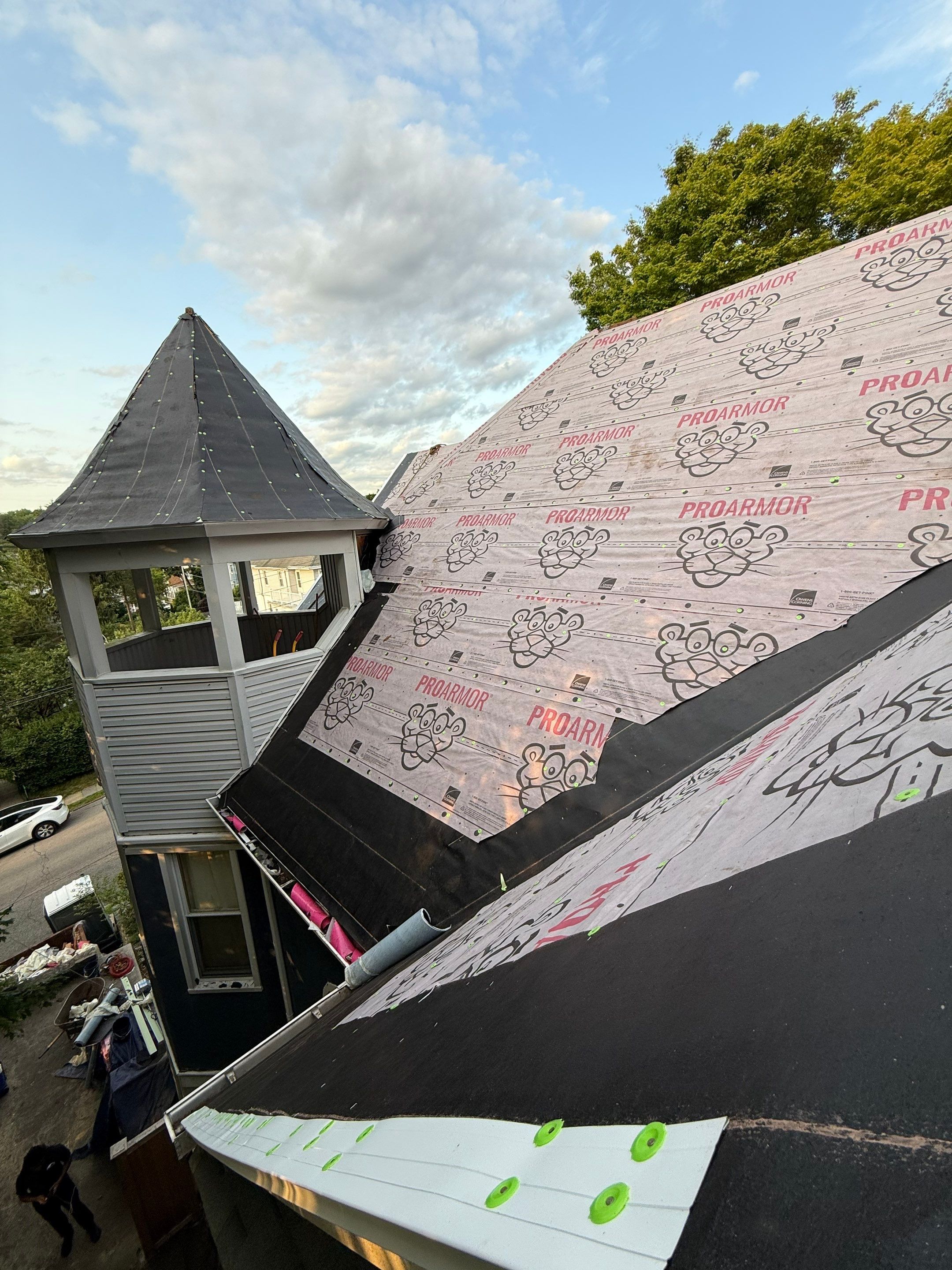 Project in Yonkers by The Energy Efficient Roofer & George's Seamless Gutters