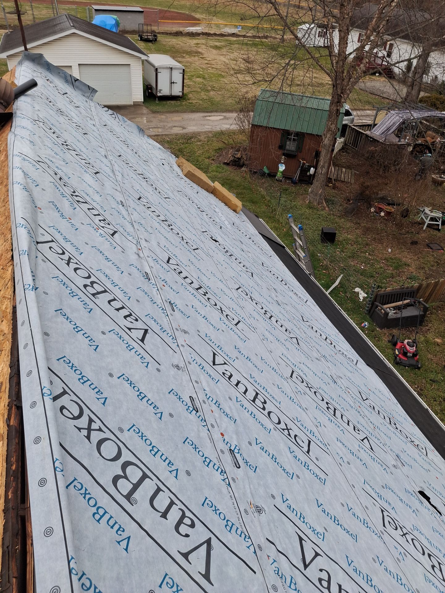 Residential Roofing Installation using GAF Timberline HDZ Fox Hollow Grey by Rainstoppers Roofing