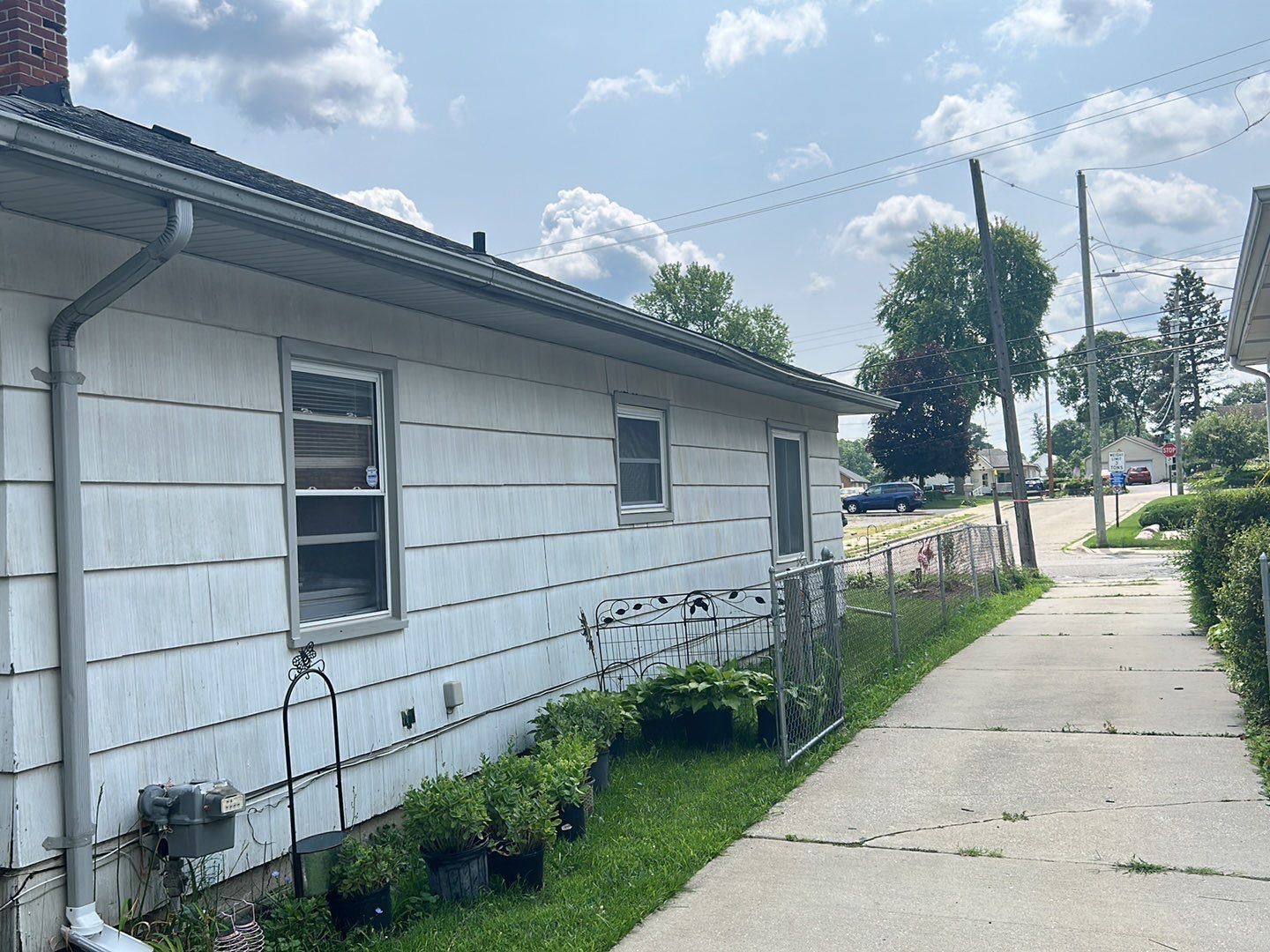 Siding Replacement using CertainTeed Restoration Classis D4 by 180 Contractors