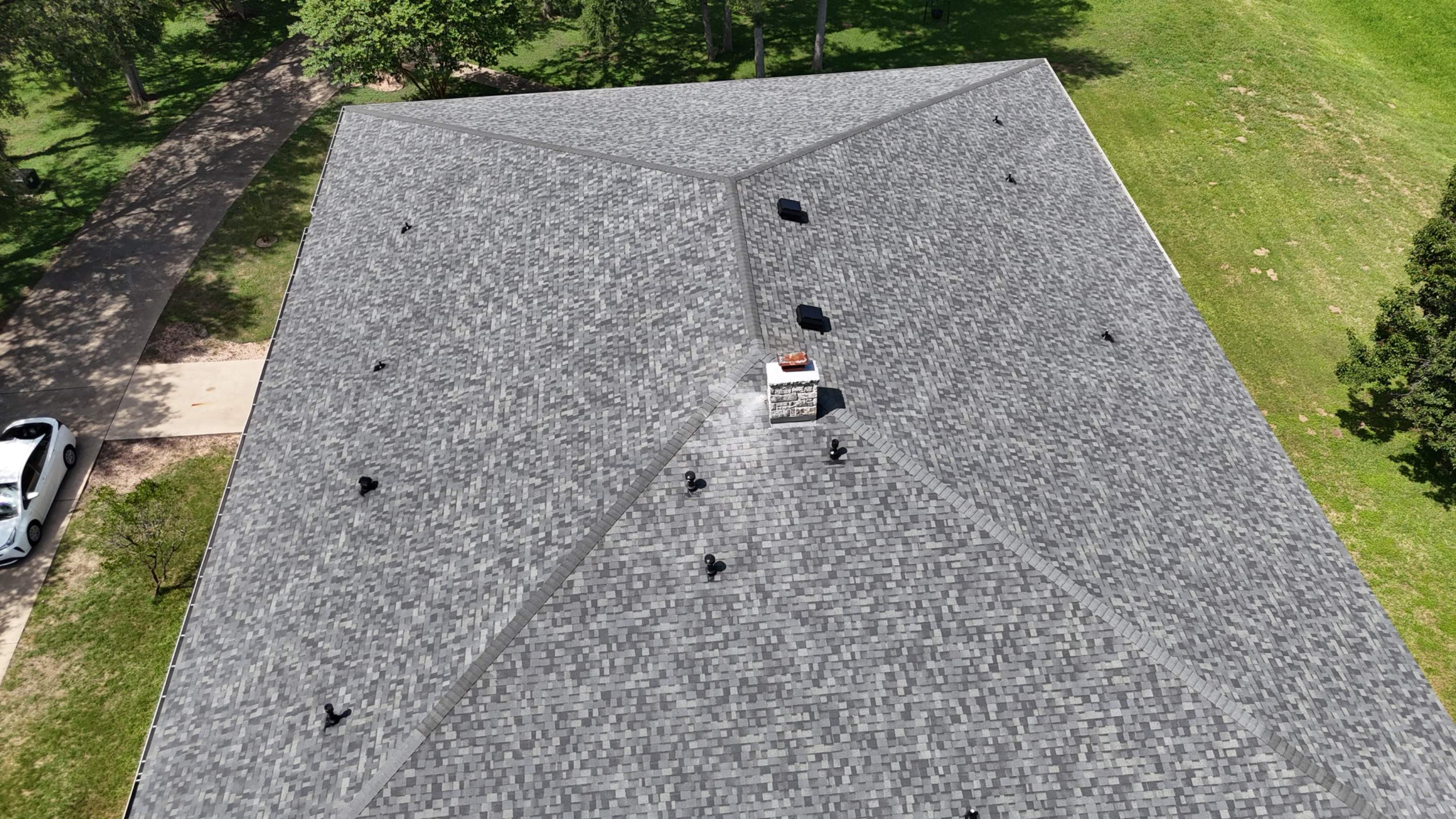 Estate Gray - Owens Corning TruDefinition Duration by RoofsOnly.com