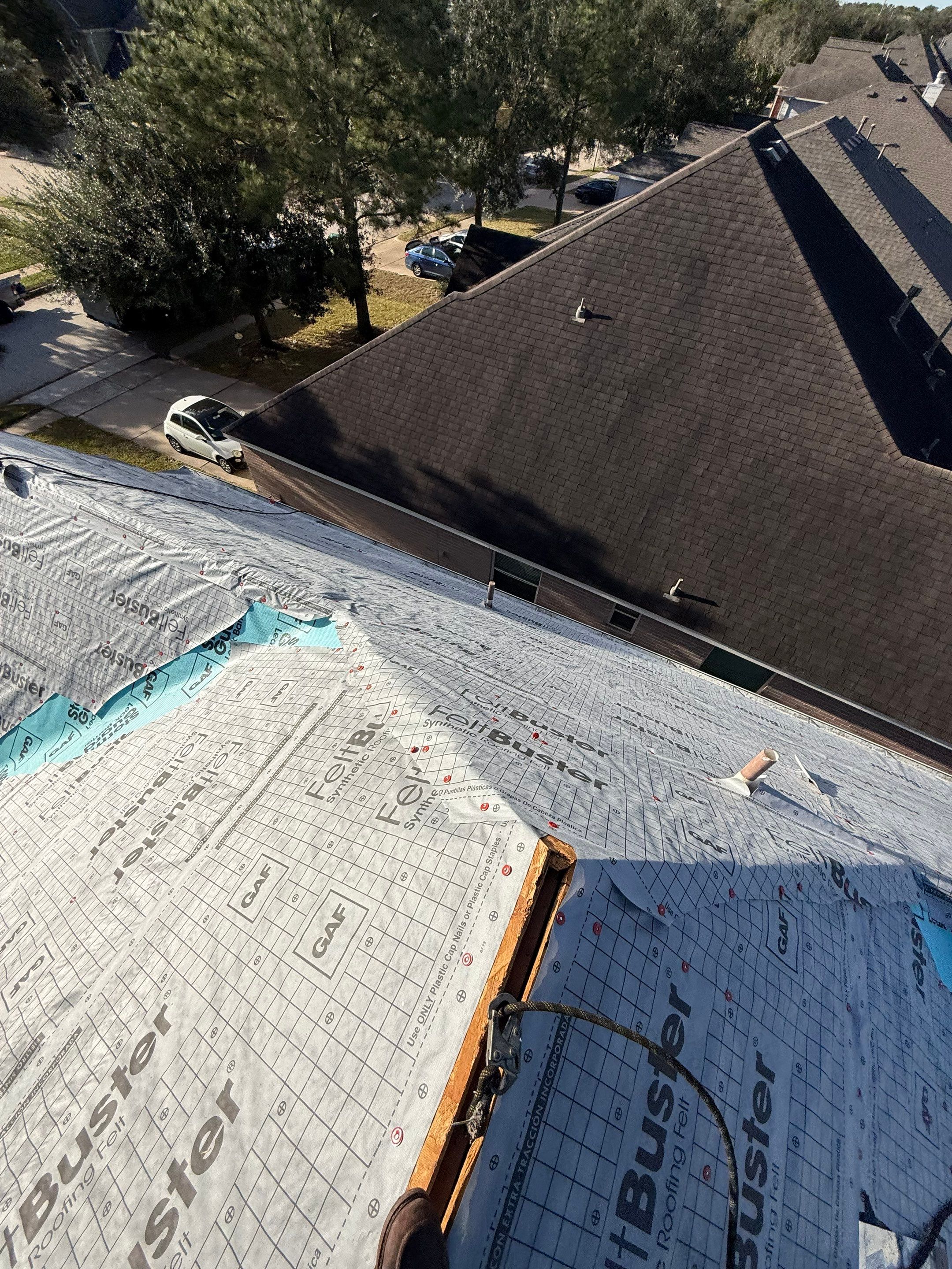 Roof Replacement in Falcon Ranch, Katy TX by Roof Repair Company