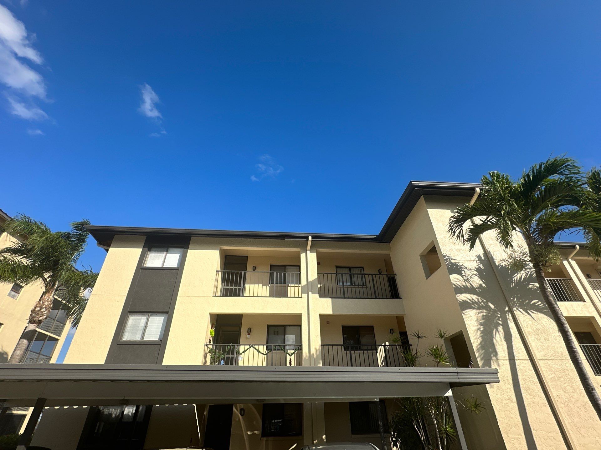 6-Inch Seamless Gutters in Cape Coral FL by Gutter Professors