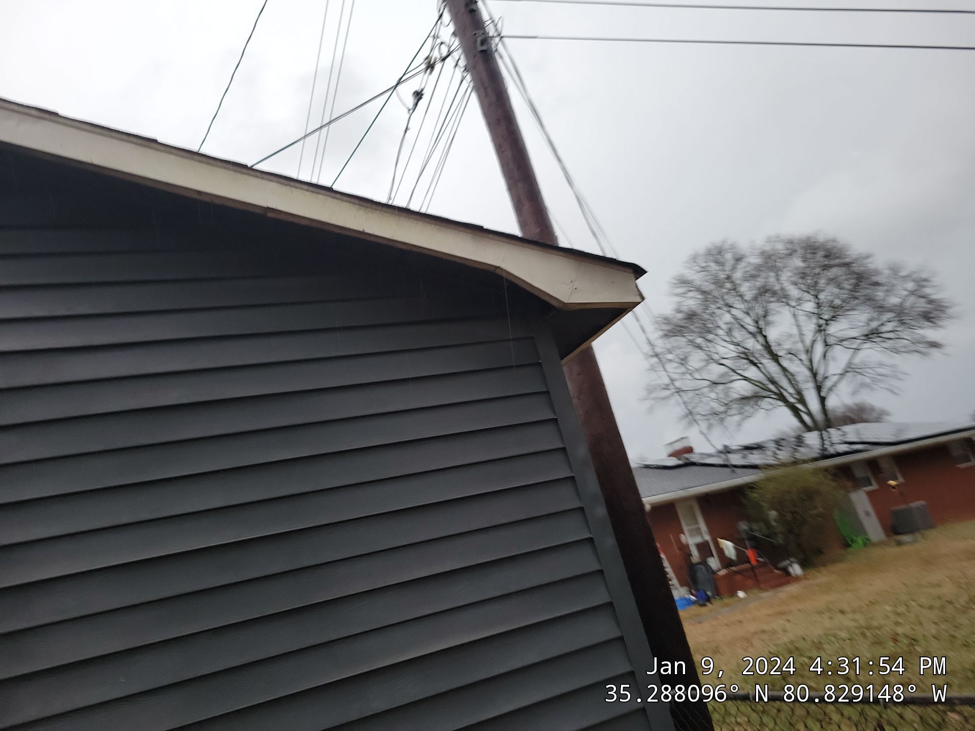 Charlotte- Williamsburg Gray by Merritt Roofing LLC