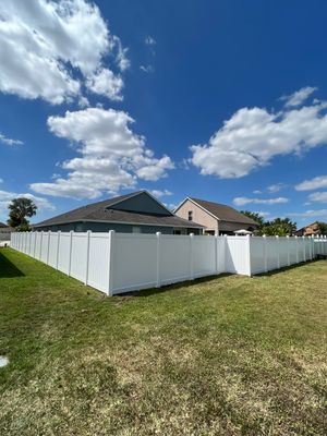 Vinyl Fence Installation using Vinyl Privacy Fence