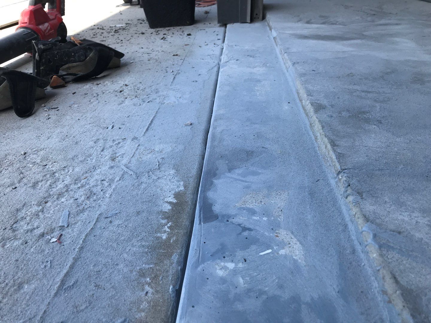 Garage using Domino  by Select Painting, Coatings & Garage Cabinets