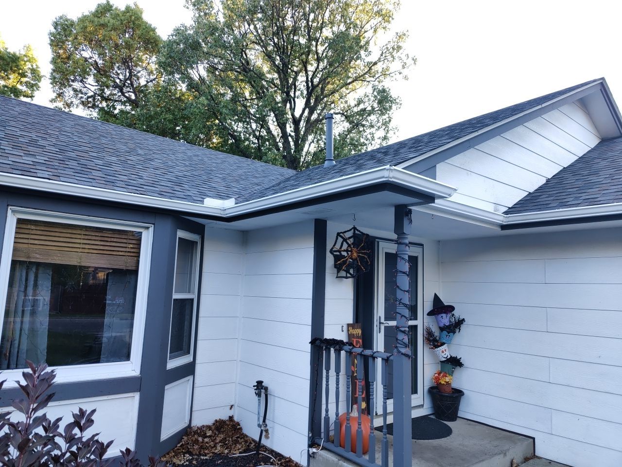 5" Gutters in Elk River by Next Level Seamless Gutters / Exteriors Inc.