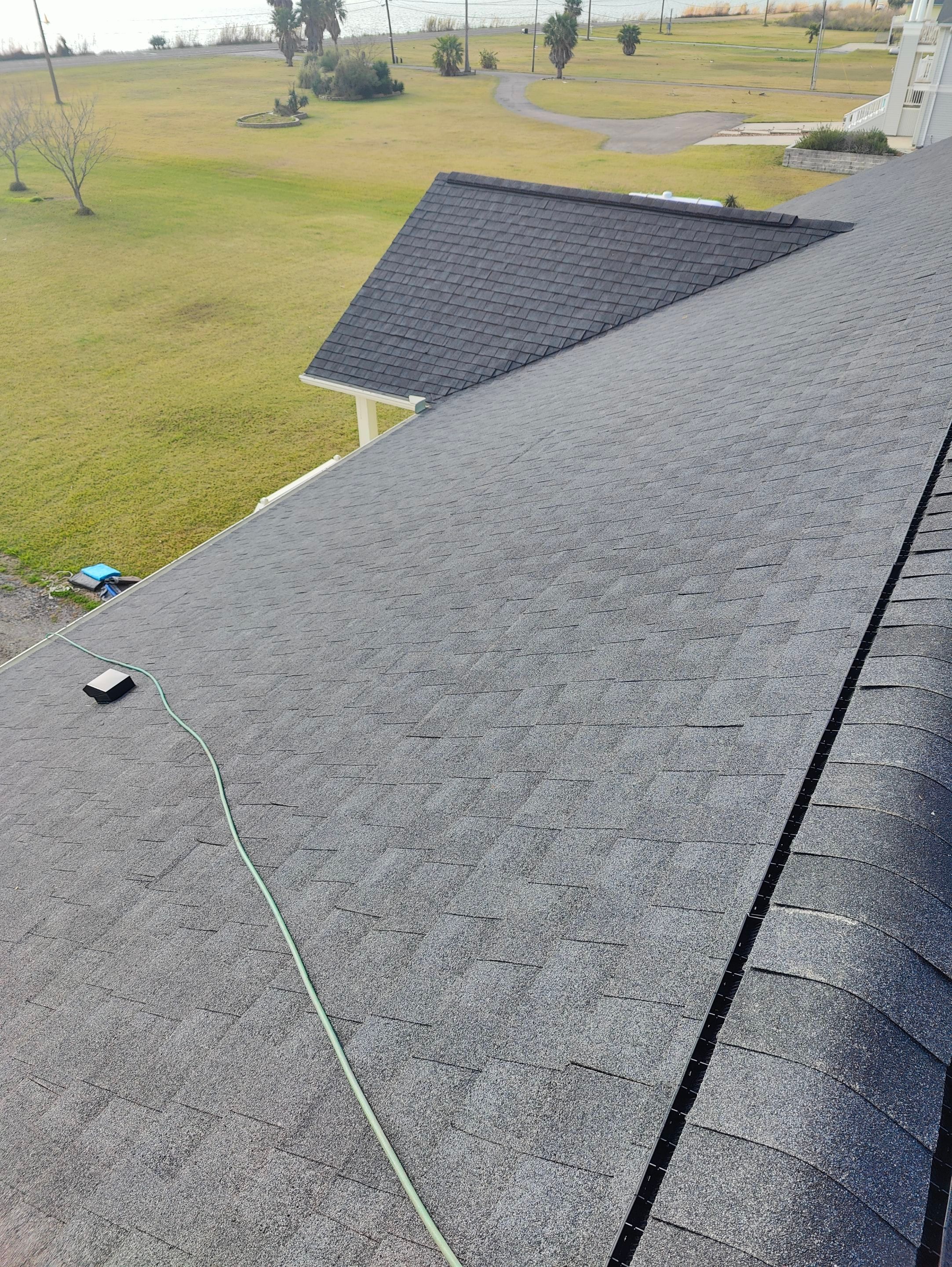 GAF Natural Shadow - Charcoal by Elite Roofing LLC
