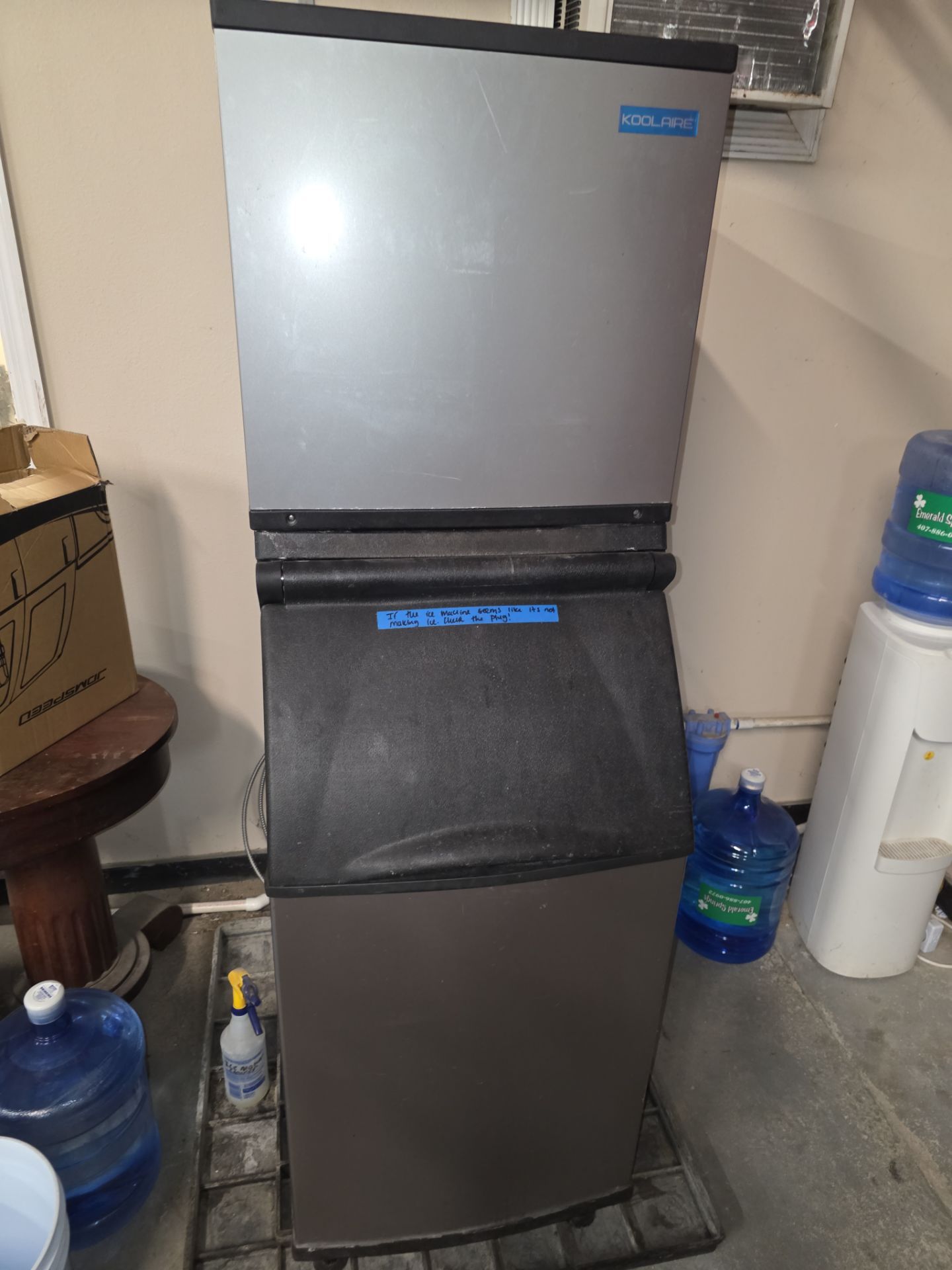 Commercial Ice Machine Maintenance and Component Repair in Tavares by AMB-WORKS APPLIANCE REPAIR