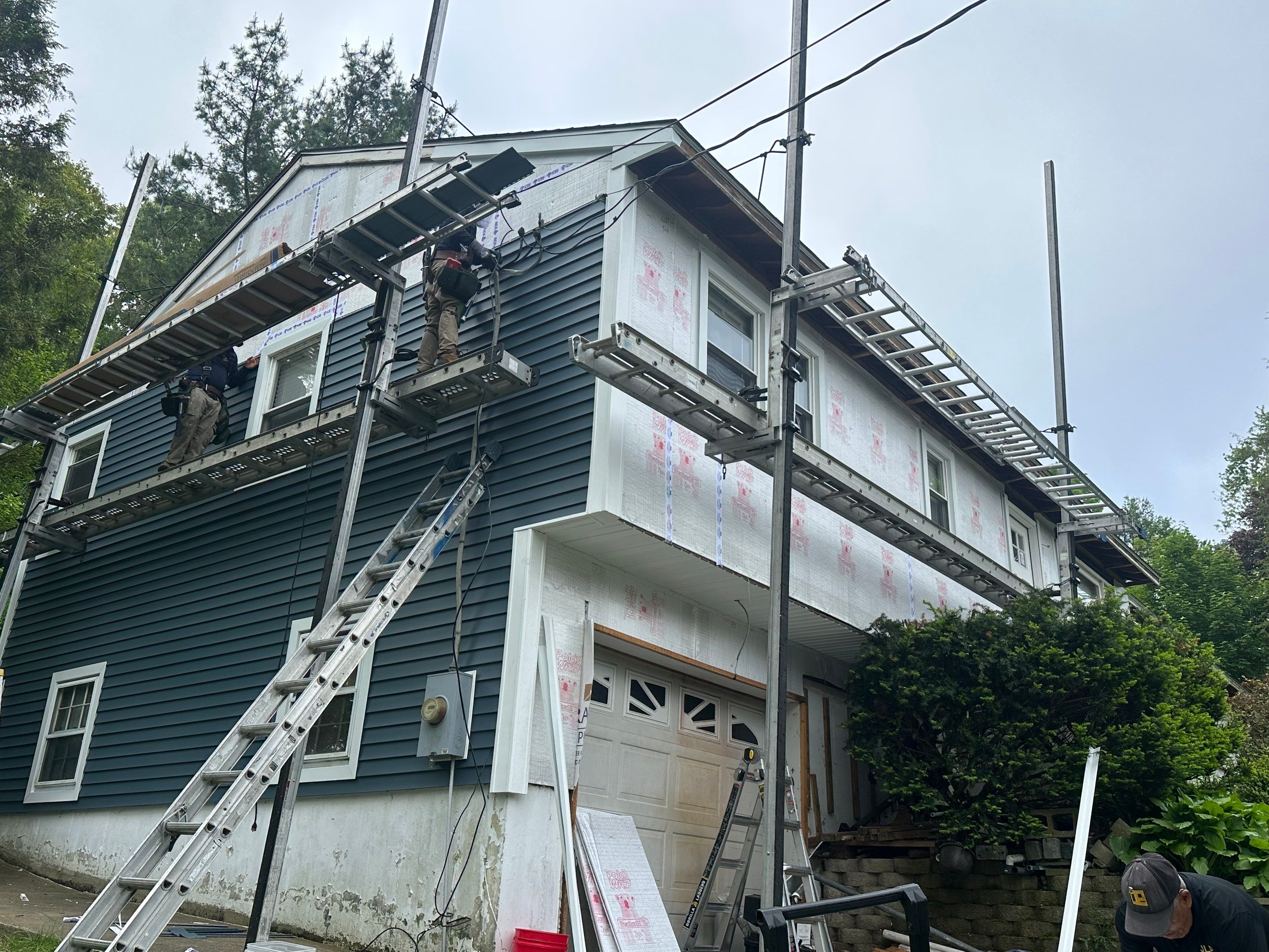 Roof & Siding by JLP PRO SERVICES LLC