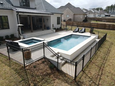 4' Black Flat Top Aluminum