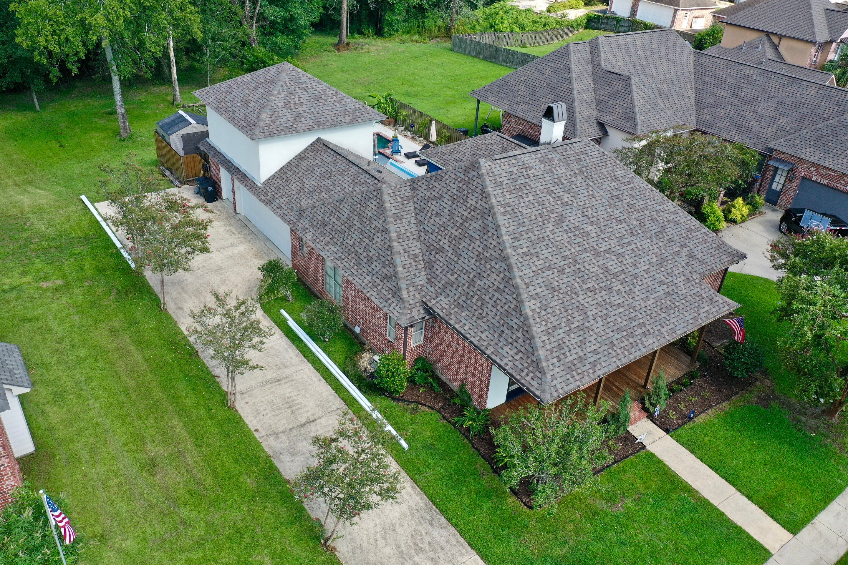 Atlas Pinnacle Pristine Majestic Shake by Top Team Roofing & Construction