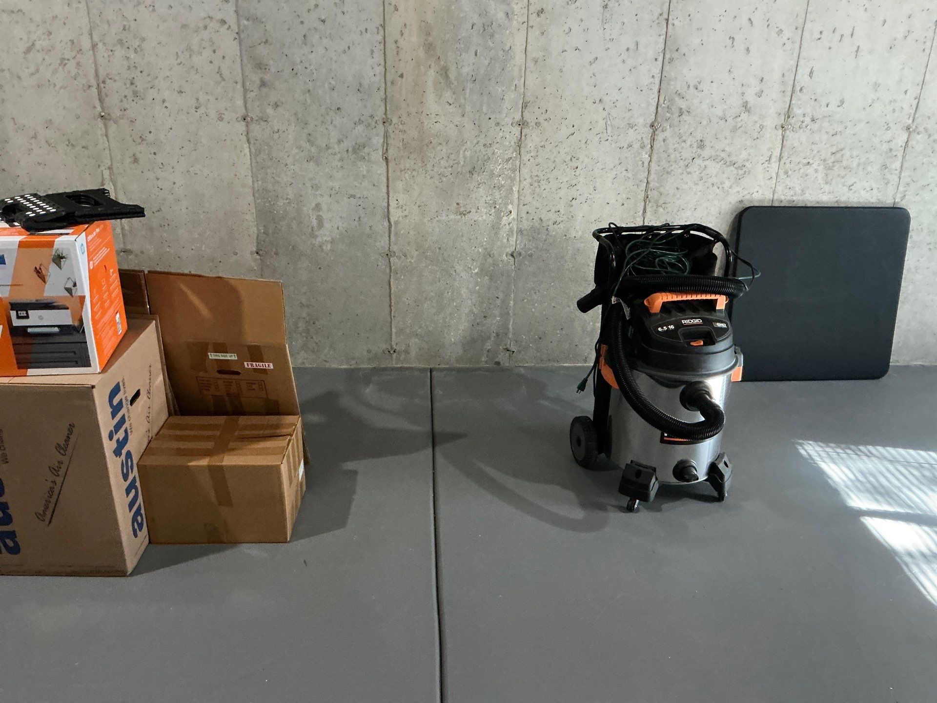 Glen Ellyn by The Junkluggers of Chicago NW Suburbs