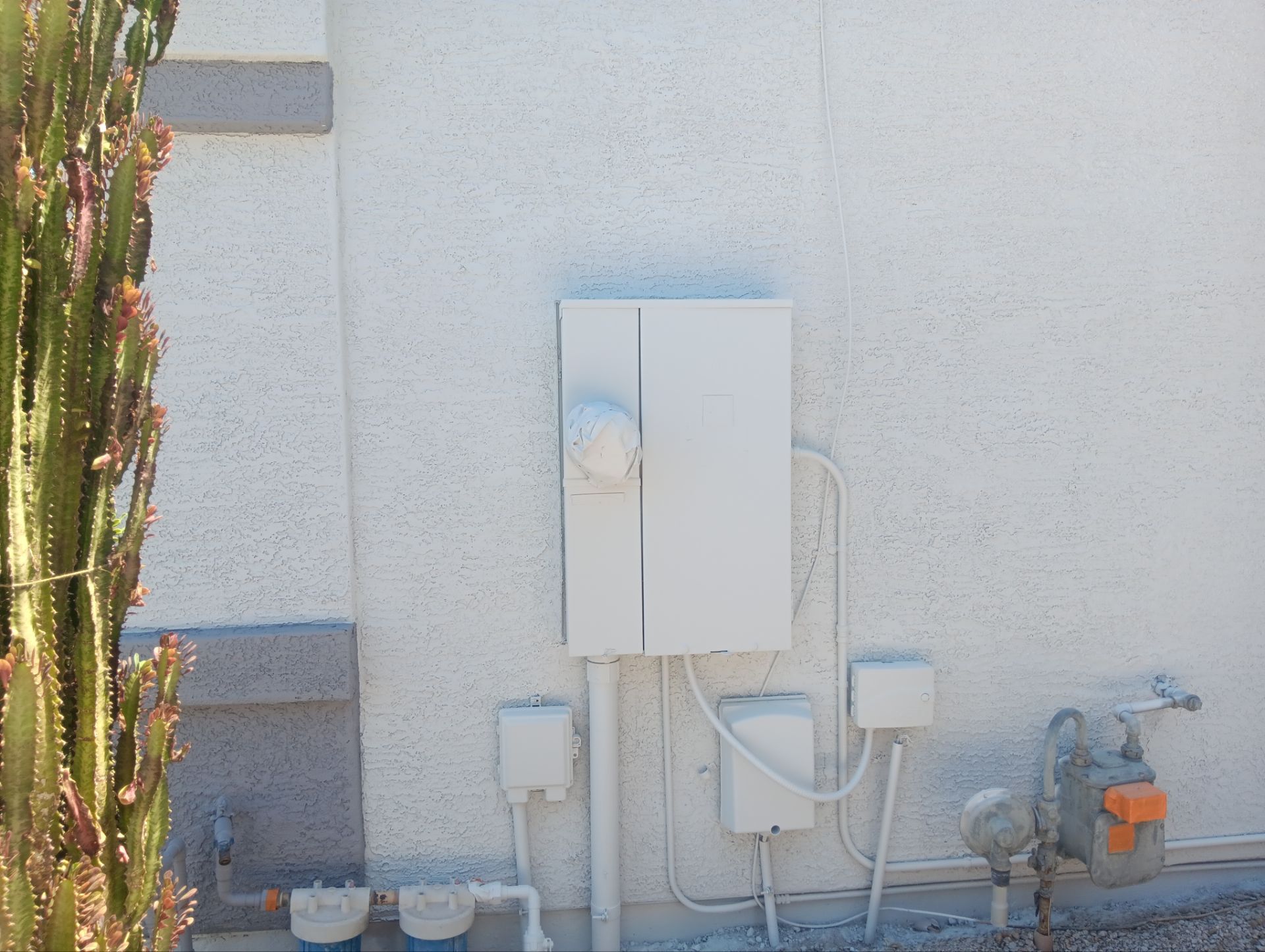 Exterior Painting - Glendale by Crash of Rhinos Painting & Garage Floors