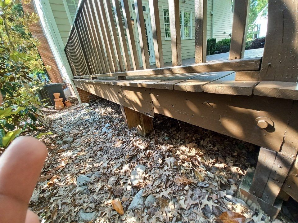 Coated Deck using AcryFin by DuraSeal