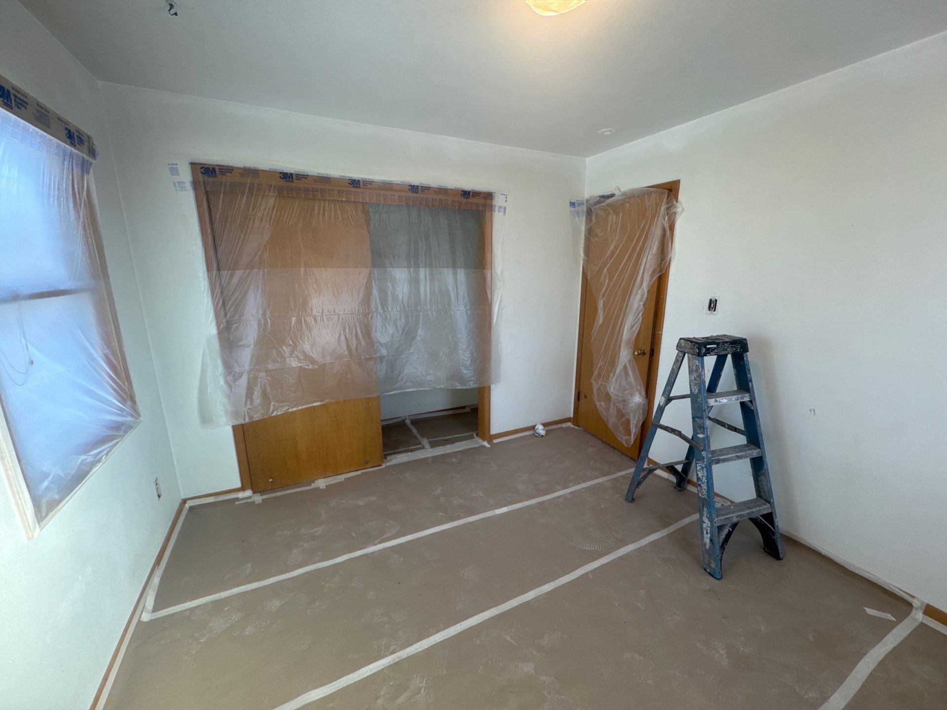 Full Interior Repaint to put the house up for sale by Midwest Paint LLC