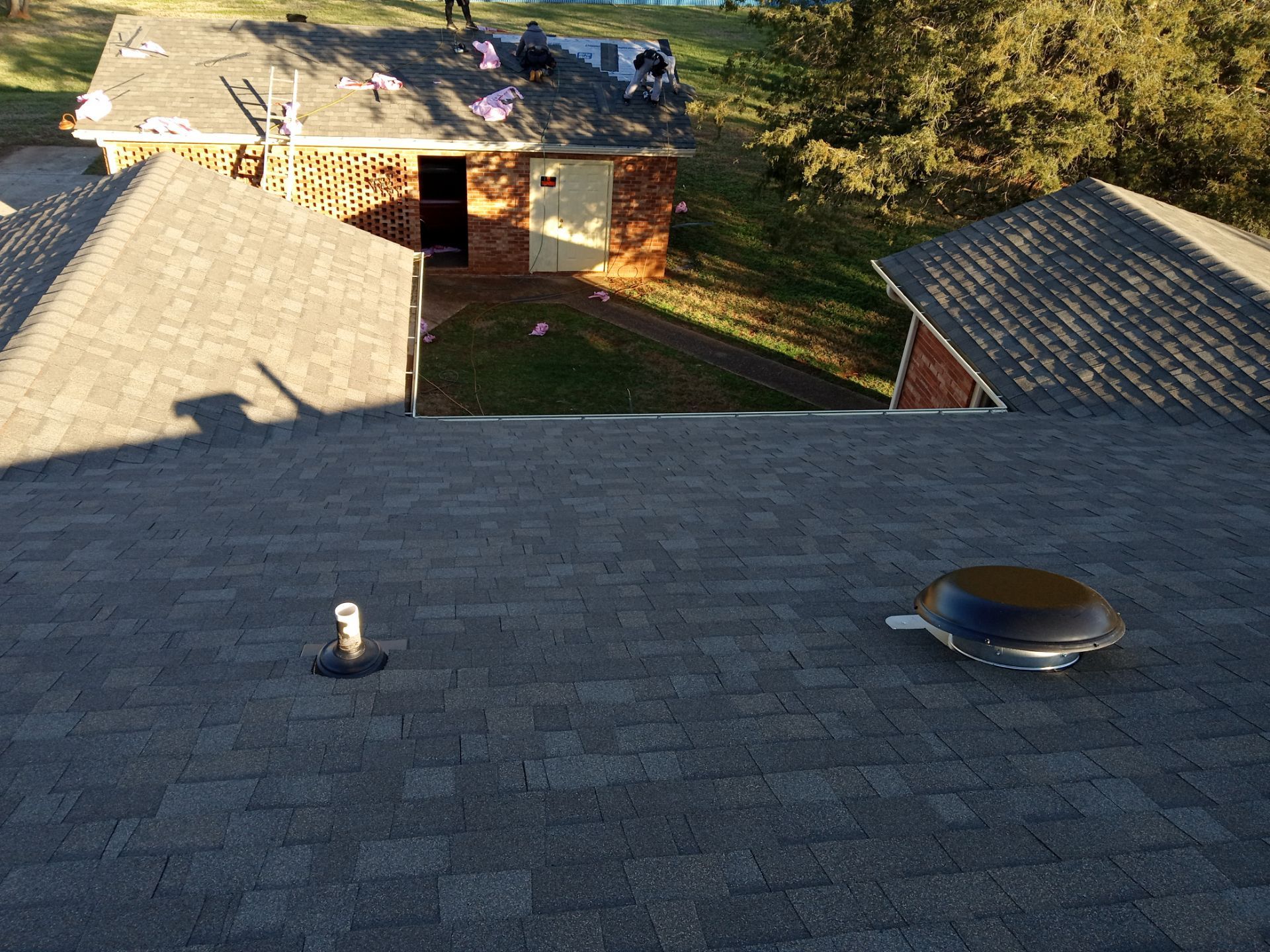 Morgan's Roof by BROCK BUILDERS 