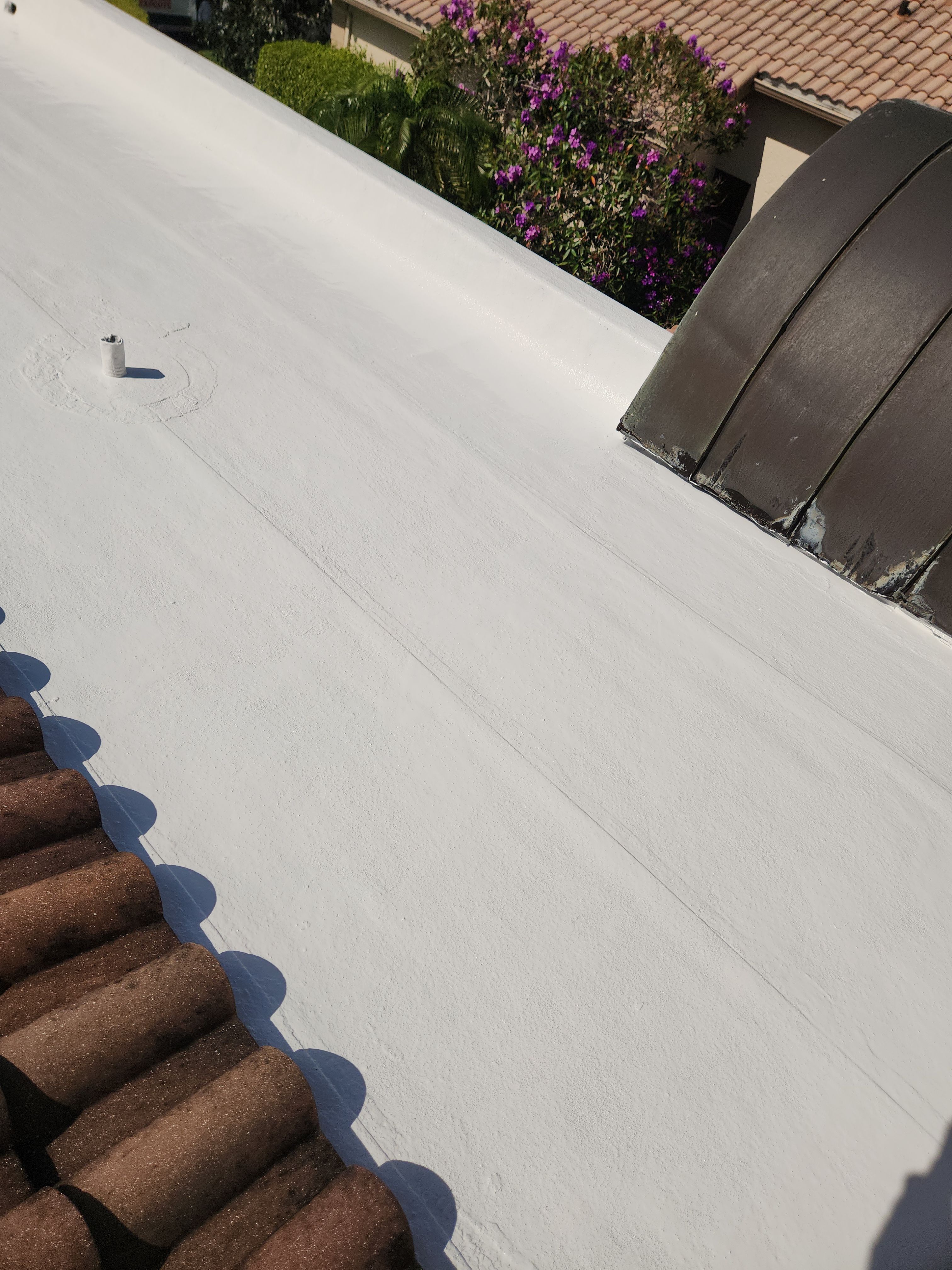 Flat Roof Waterproofing and Silicone Coating in Boca Raton by Aastro Roofing