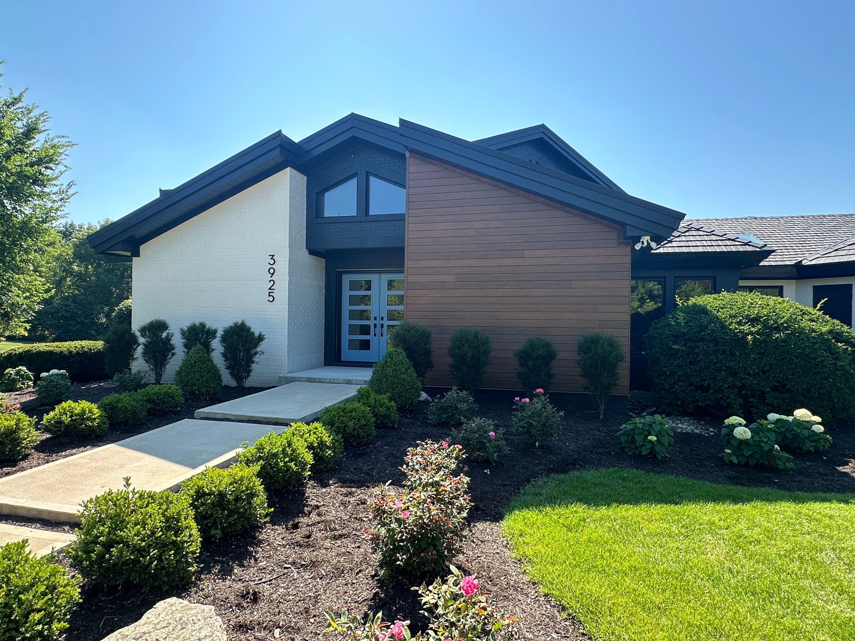 Black Frost Metal Shake Roof & Modern Exterior Renovation – Fort Wayne, IN by 4Ever Metal Roofing