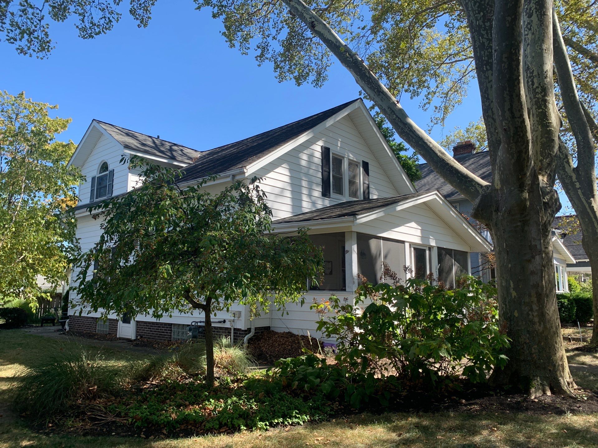 Siding Installation using Masic Siding by Plygem by KD Yoder & Associates